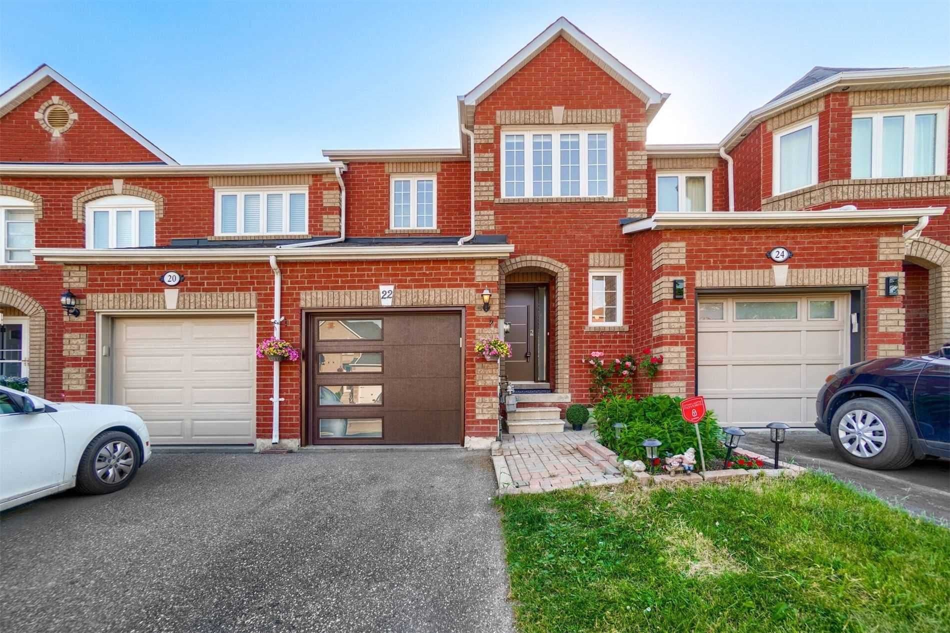22 Giancola Crescent, Vaughan, ON L6A 2W7