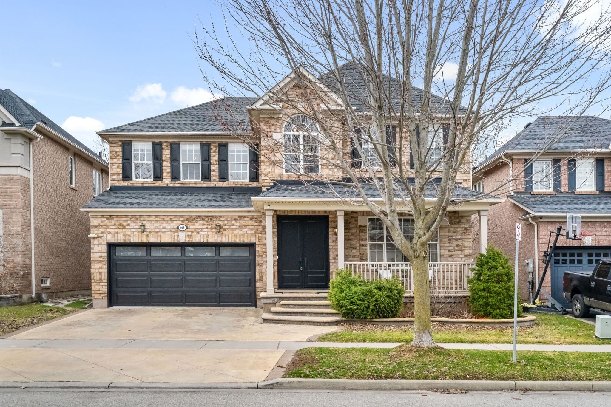 106 Arborglen Drive, Halton Hills, ON L7G 6L4