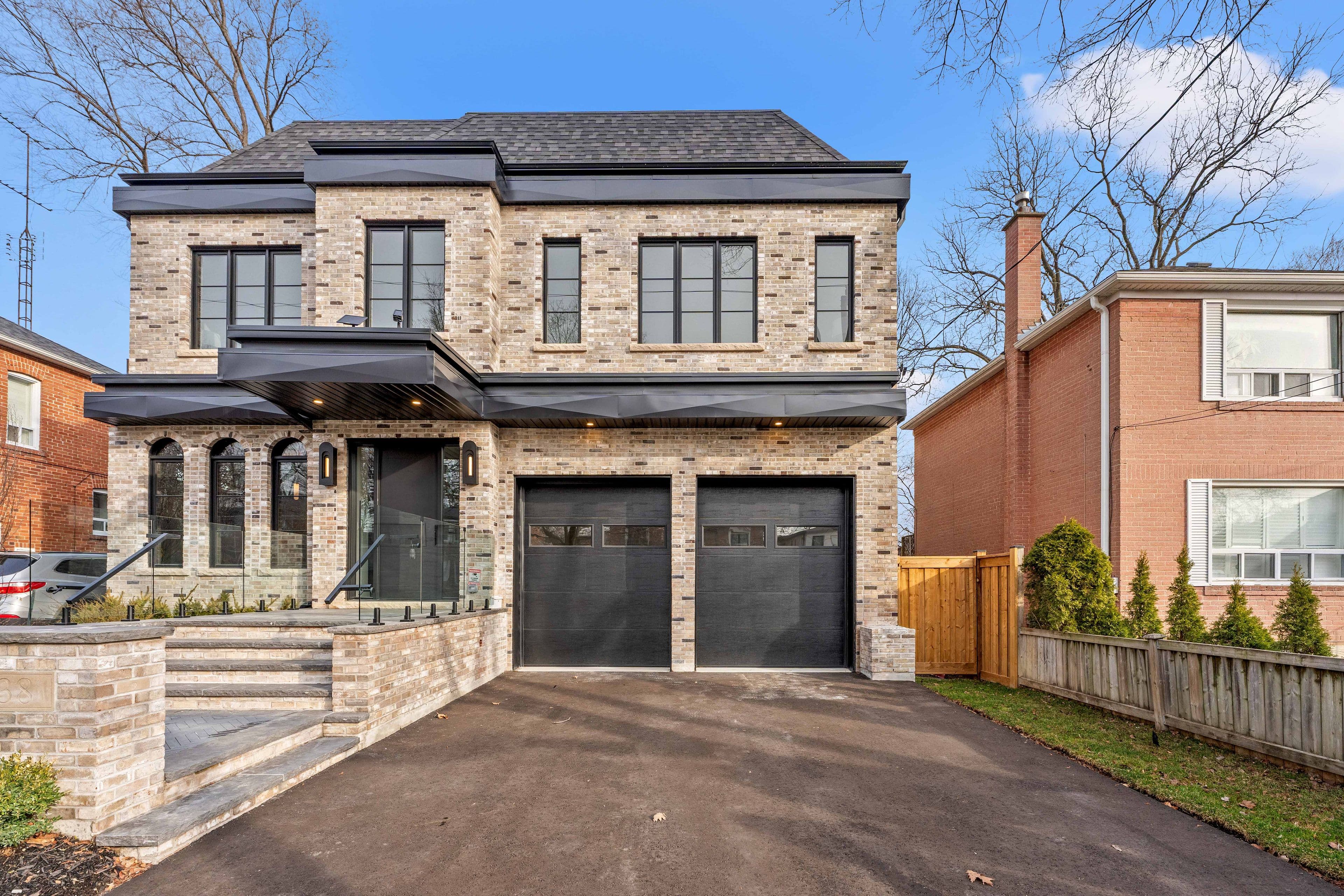 38 Ridgevale Drive, Toronto C04, ON M6A 1K8