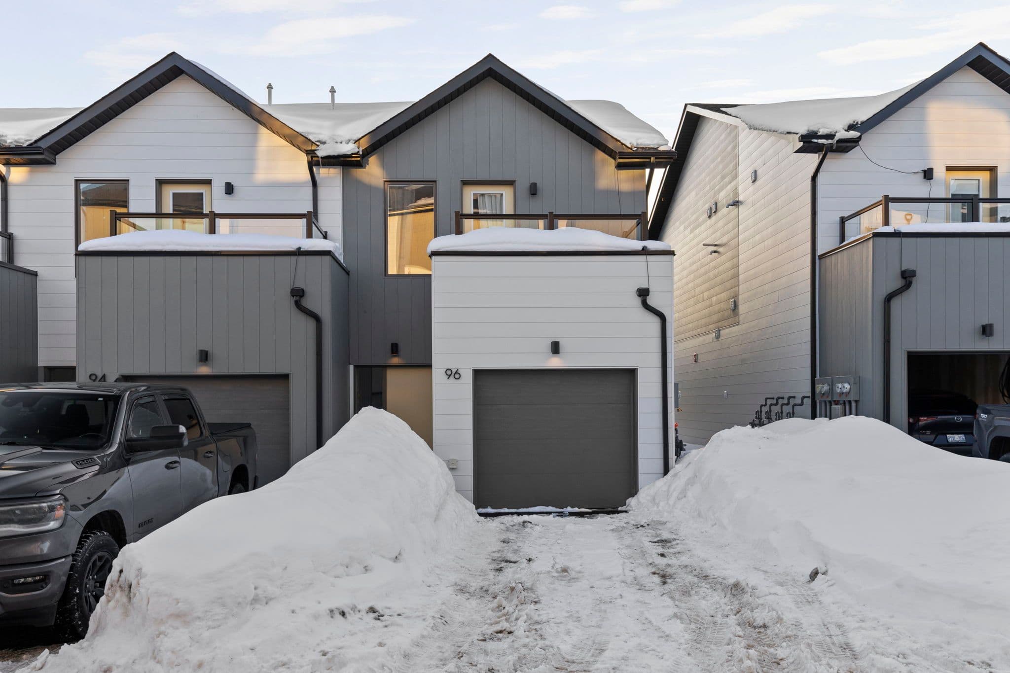 96 Sunshine Lane, Orillia, ON L3V 7L8