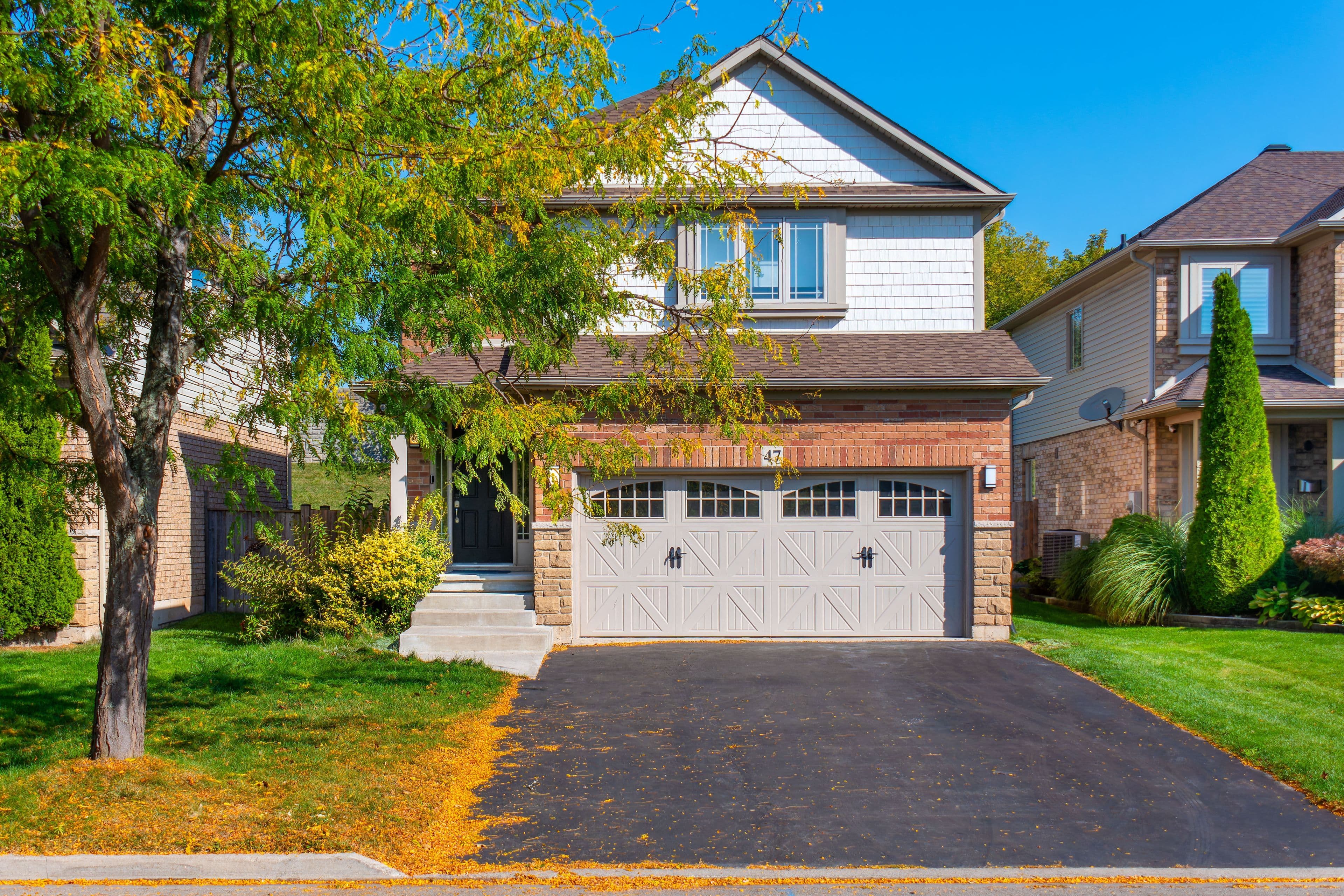 47 Plum Tree Lane, Grimsby, ON L3M 5T5