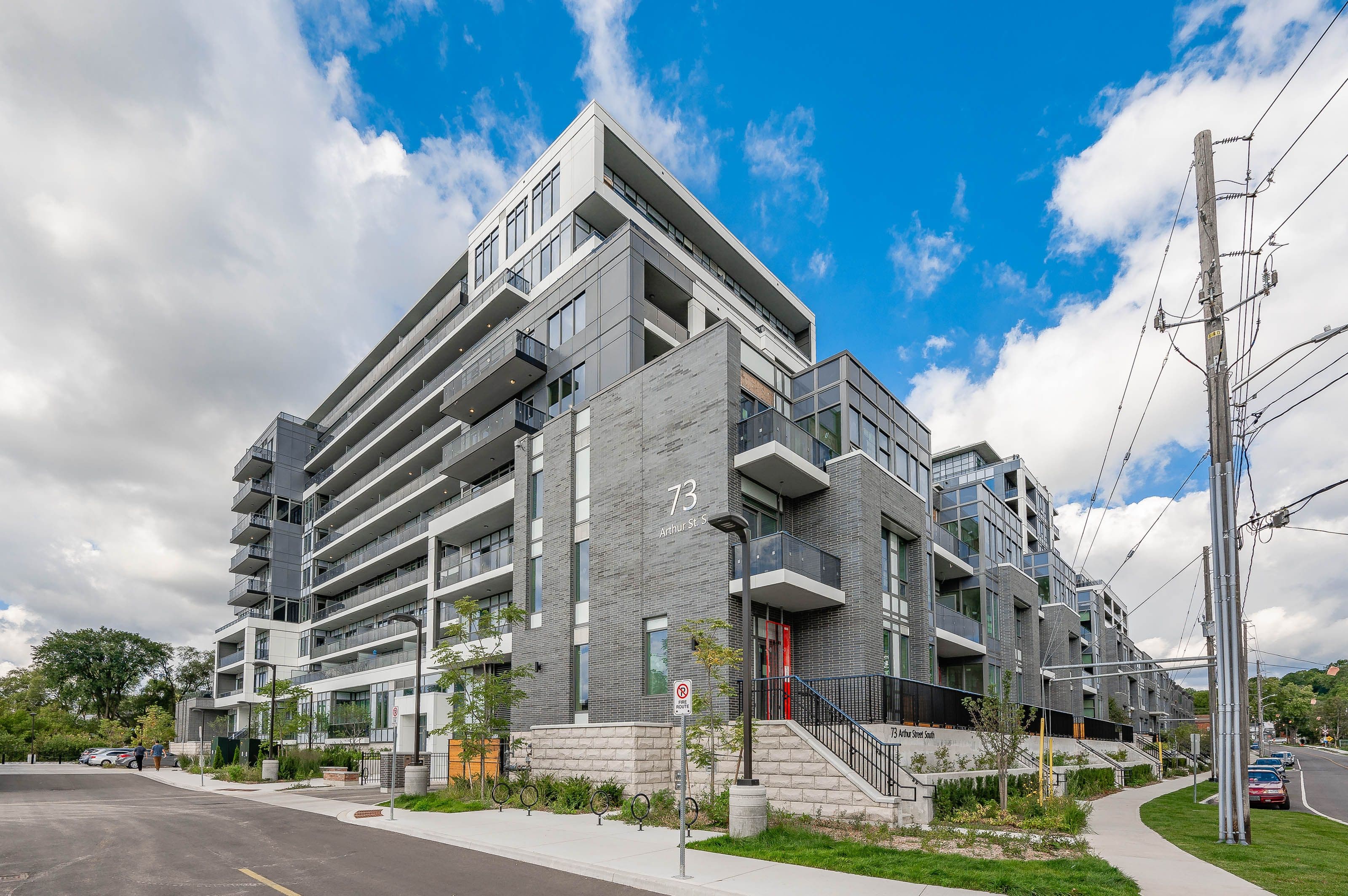 73 Arthur Street S 410, Guelph, ON N1E 0S6