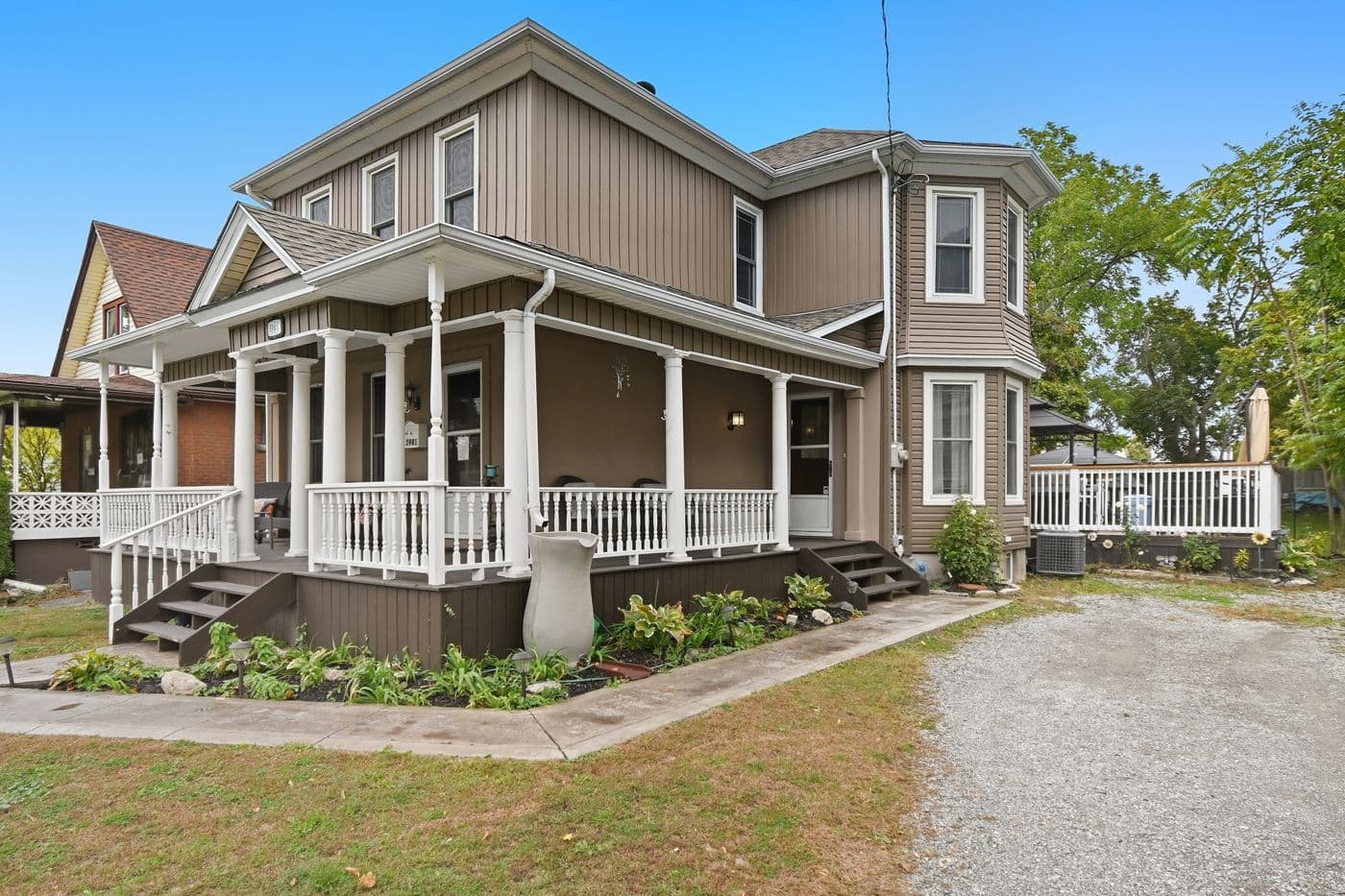 5981 Culp Street, Niagara Falls, ON L2G 2B6