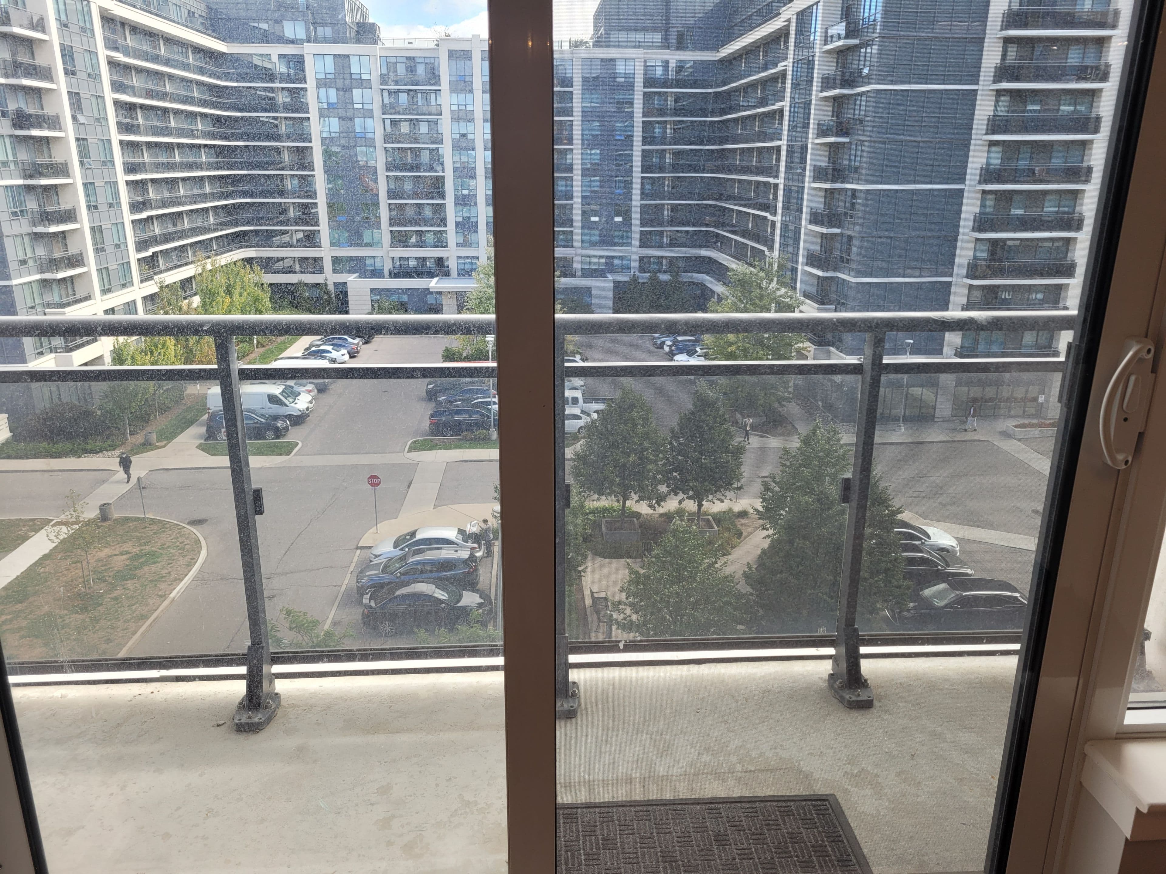 370 Highway 7 N/A E 723, Richmond Hill, ON L4B 0C4