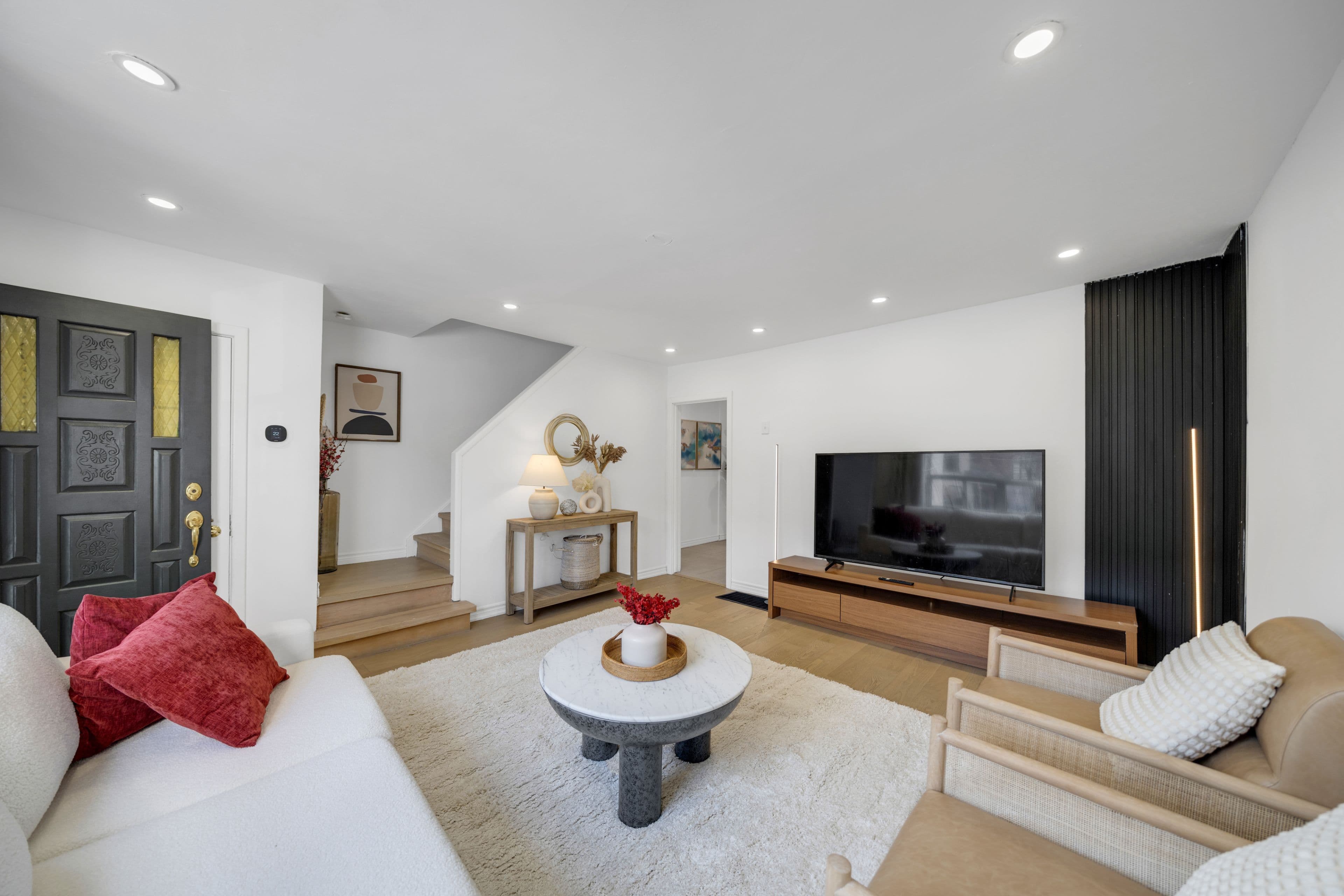 8312 Kipling Avenue, Vaughan, ON L4L 2A8