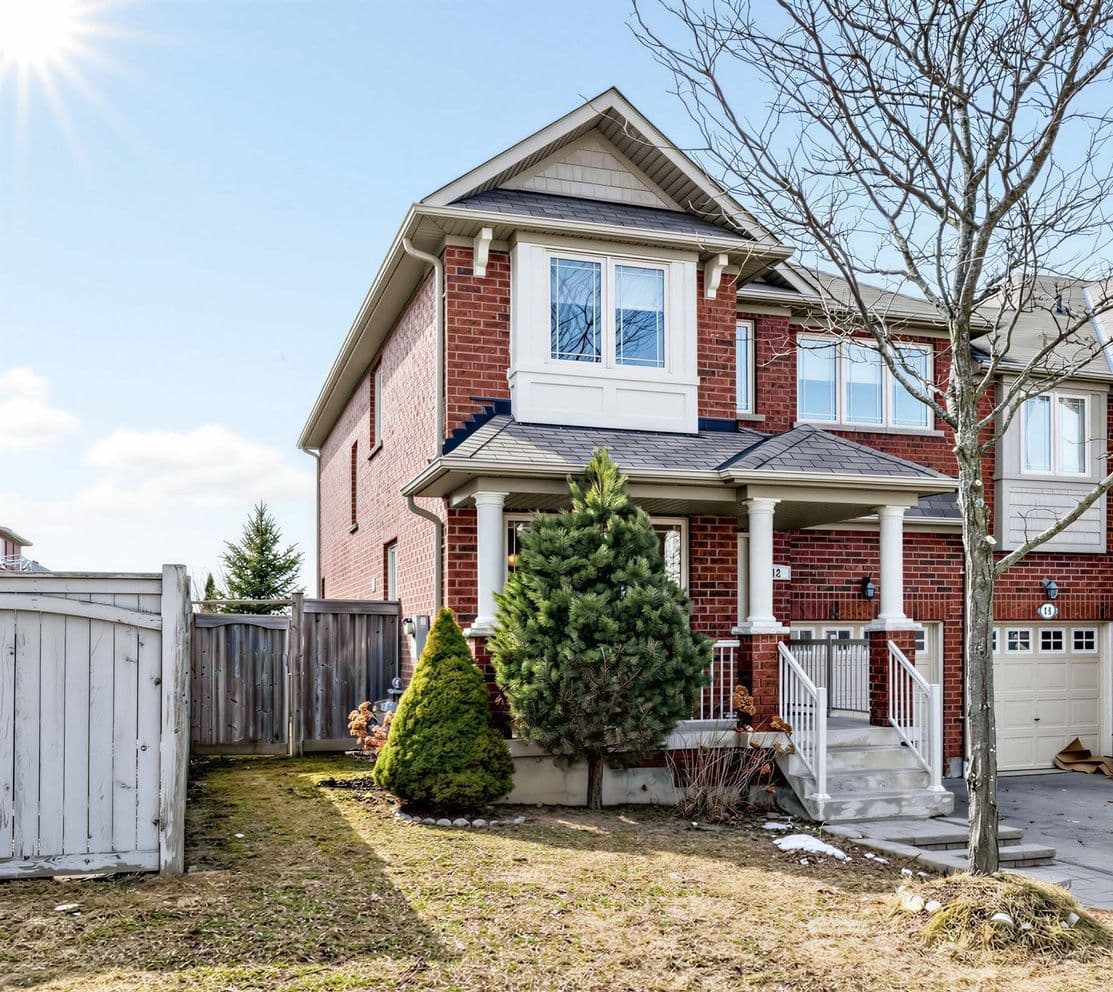 12 Winisk Street, Richmond Hill, ON L4E 0M6