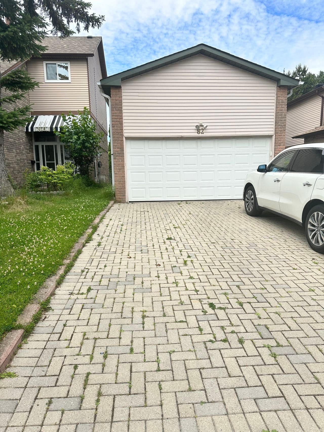 82 Muirlands Drive, Toronto E07, ON M1V 2B4