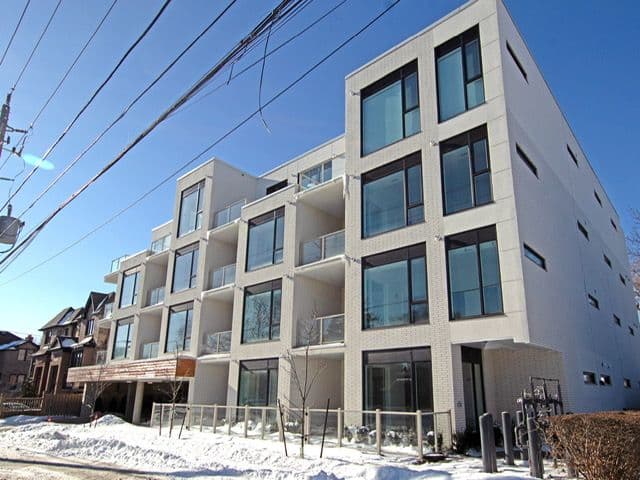 722 Marlee Avenue 301, Toronto W04, ON M6B 3J7