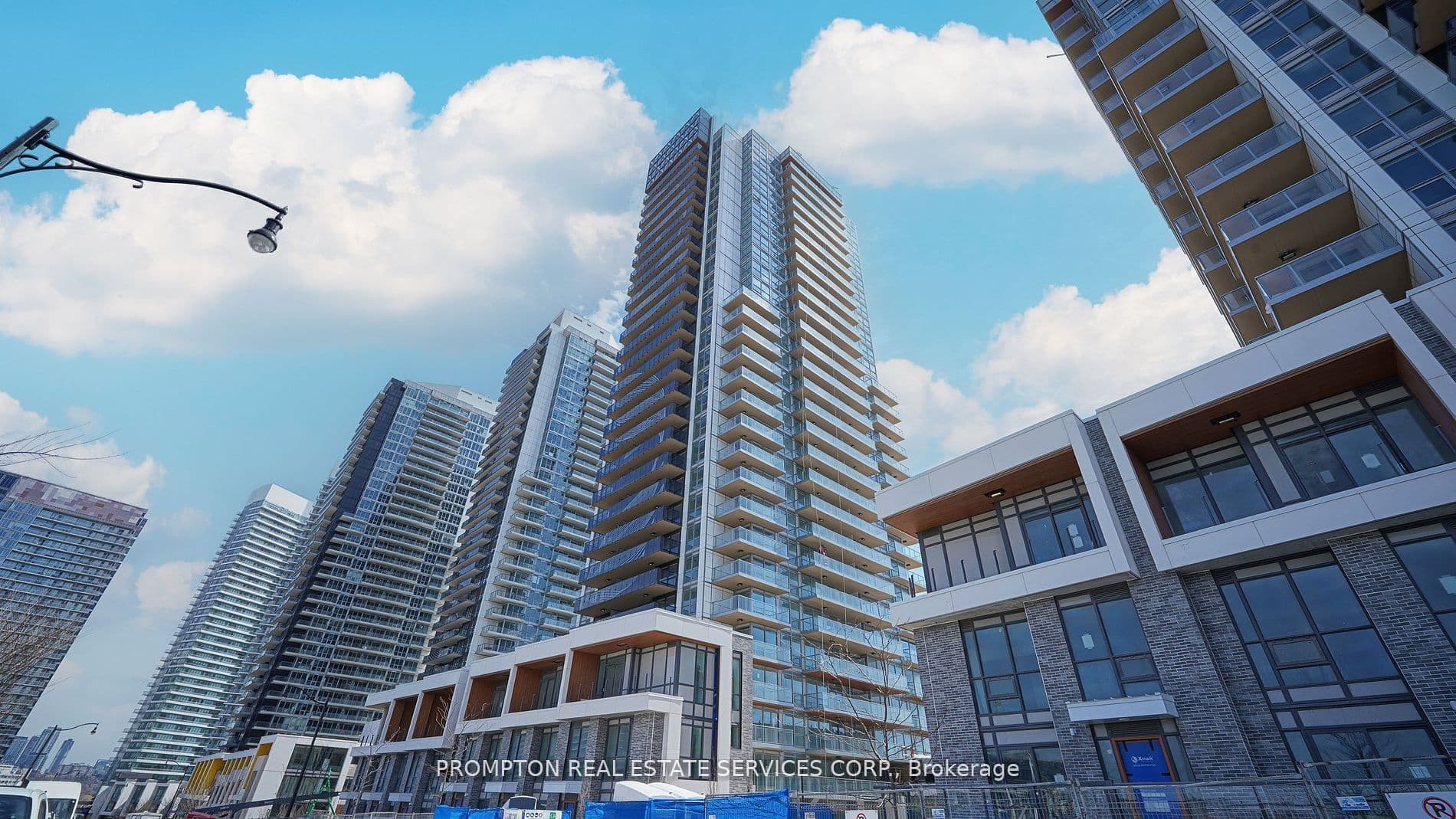 27 McMahon Drive 1906, Toronto C15, ON M2K 0J2