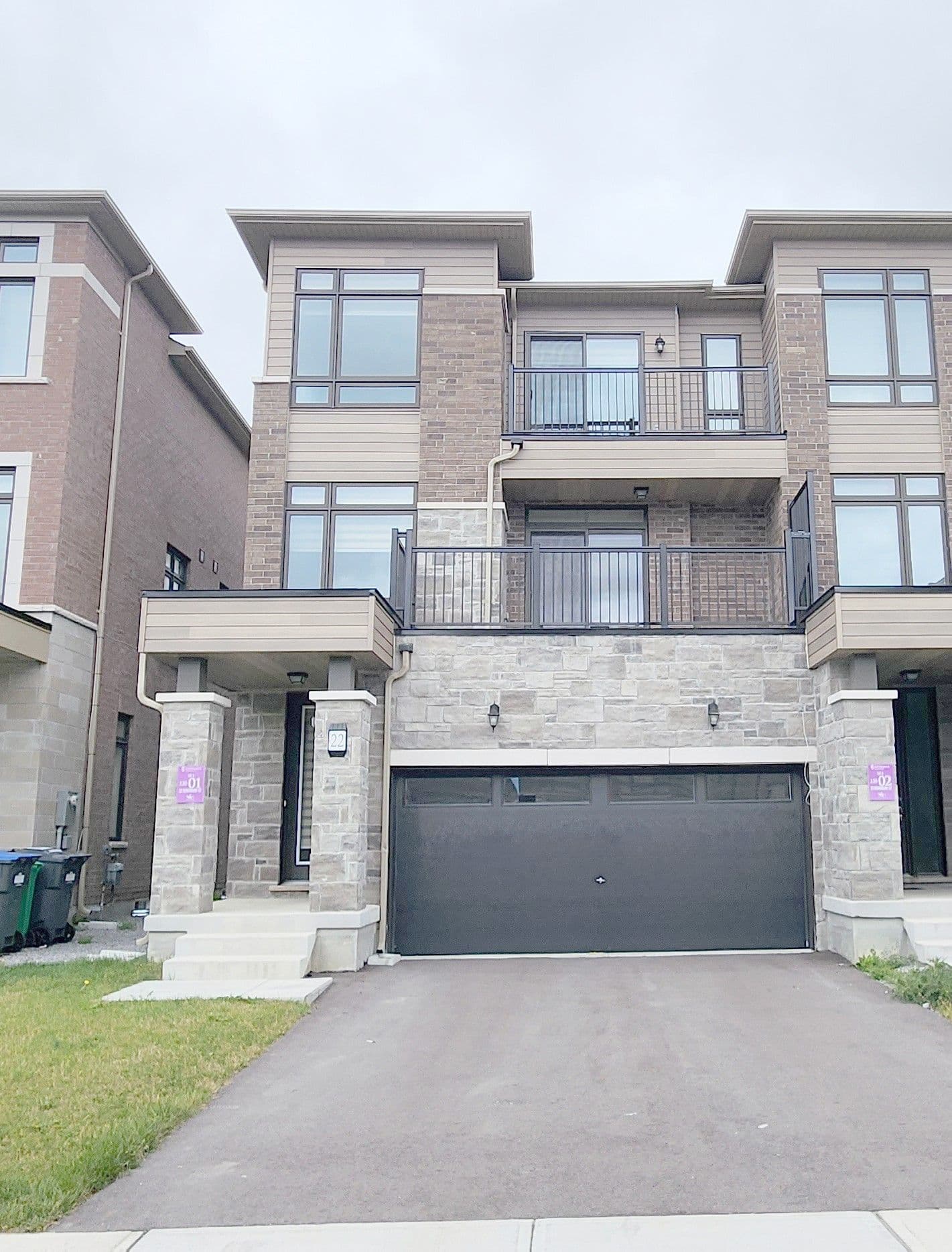22 Ravenbury Street, Brampton, ON L6P 4P5