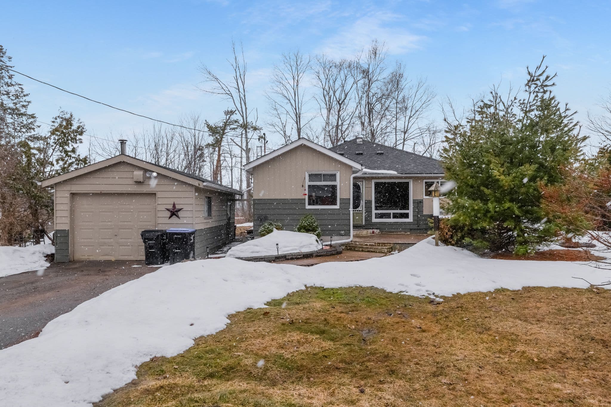 3909 Richview Road, Innisfil, ON L9S 2L7