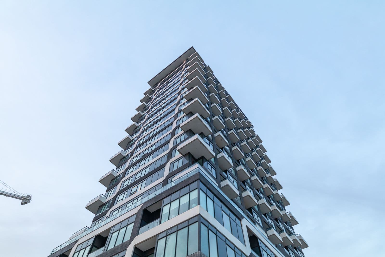 297 Oak Walk Drive 2102, Oakville, ON L6H 3R6