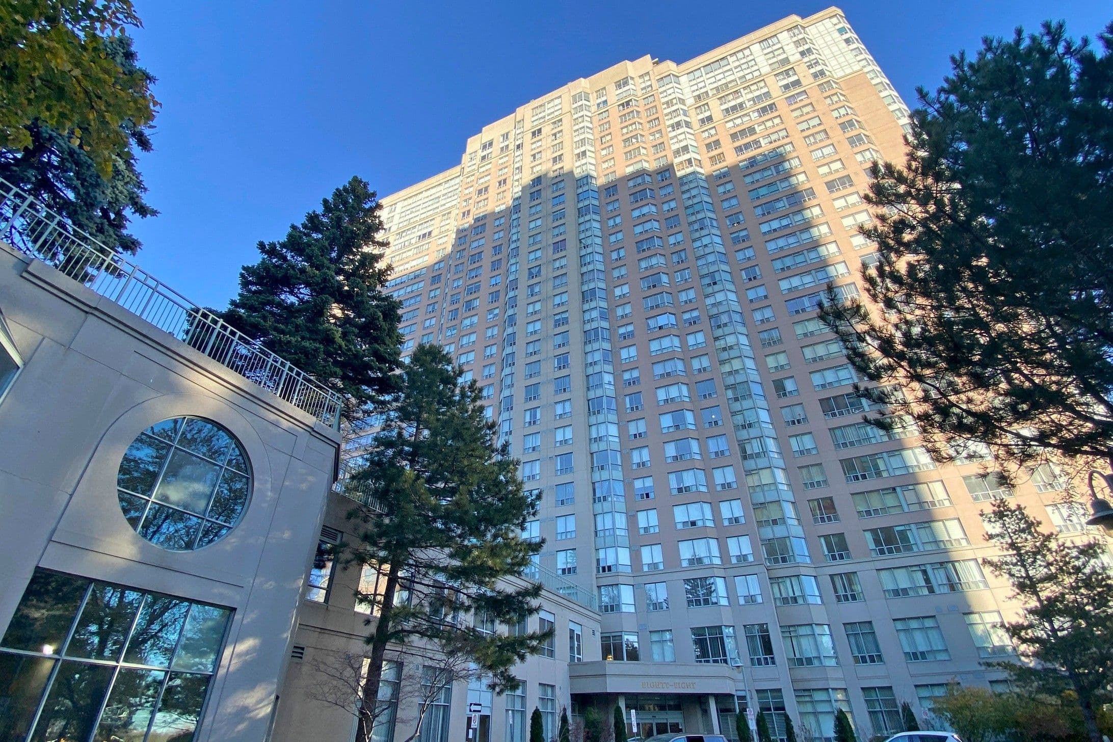 88 Corporate Drive 1520, Toronto E09, ON M1H 3G6