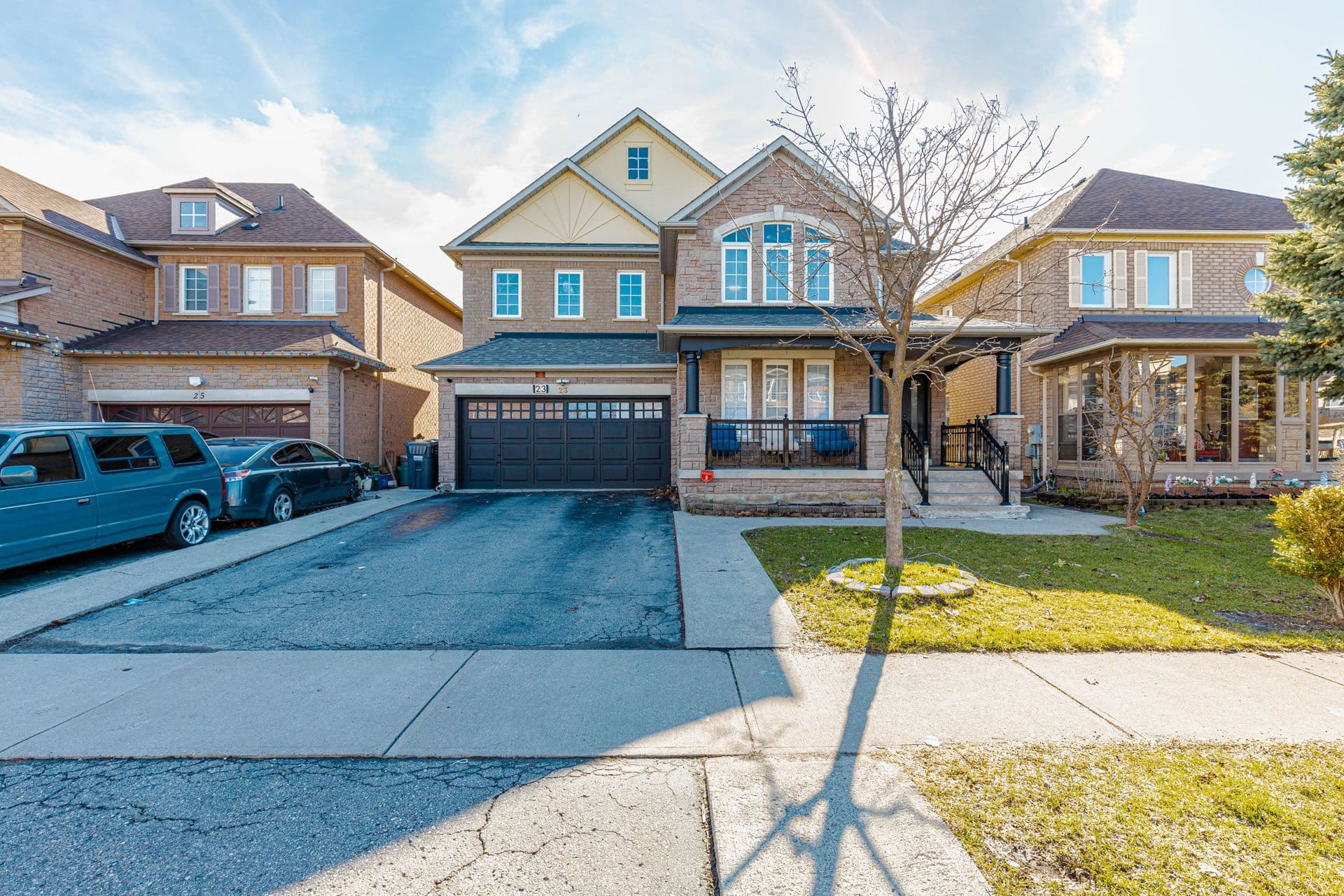23 Wild Indigo Crescent, Brampton, ON L6R 2J9