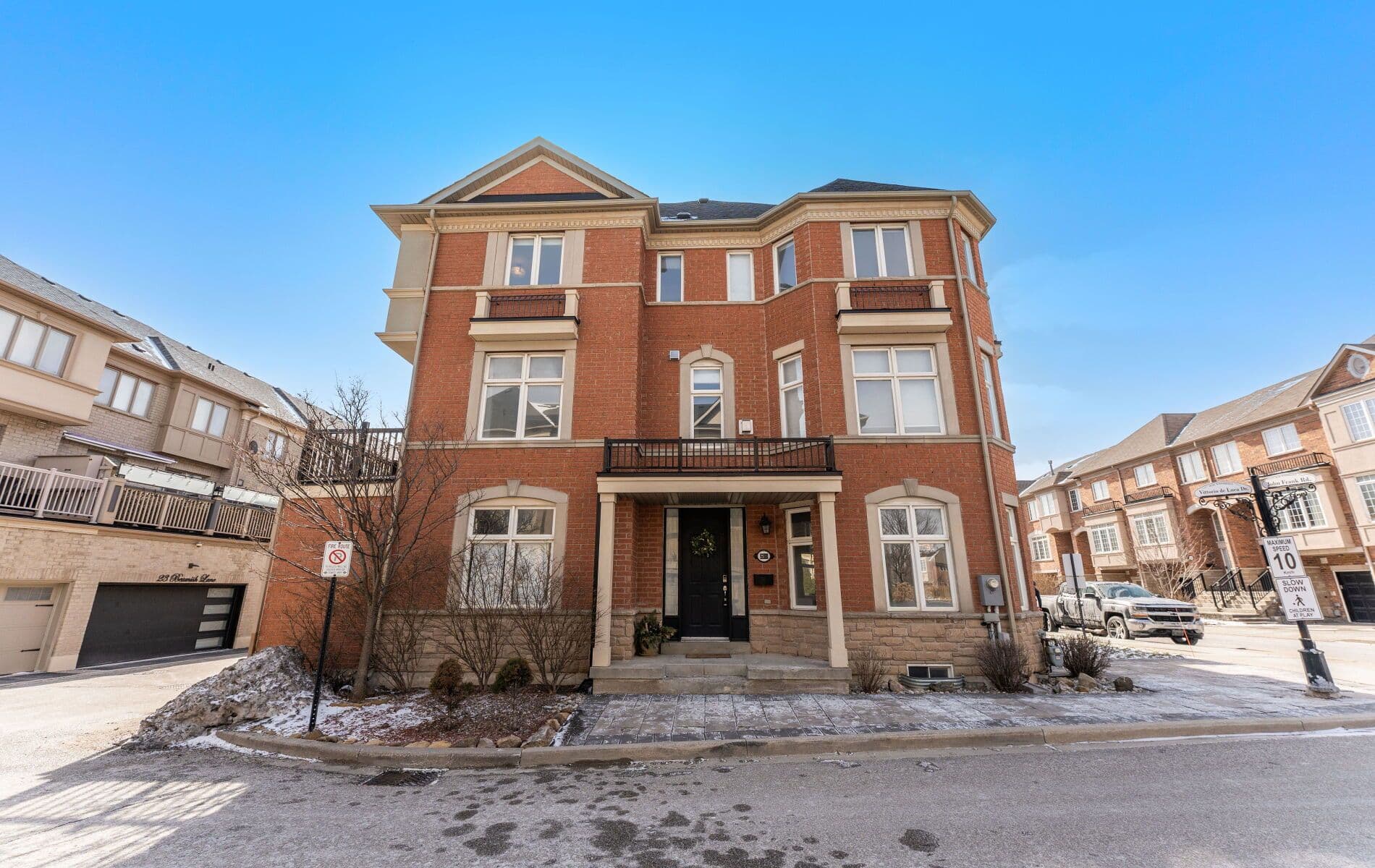 25 John Frank Road, Vaughan, ON L4L 0A5