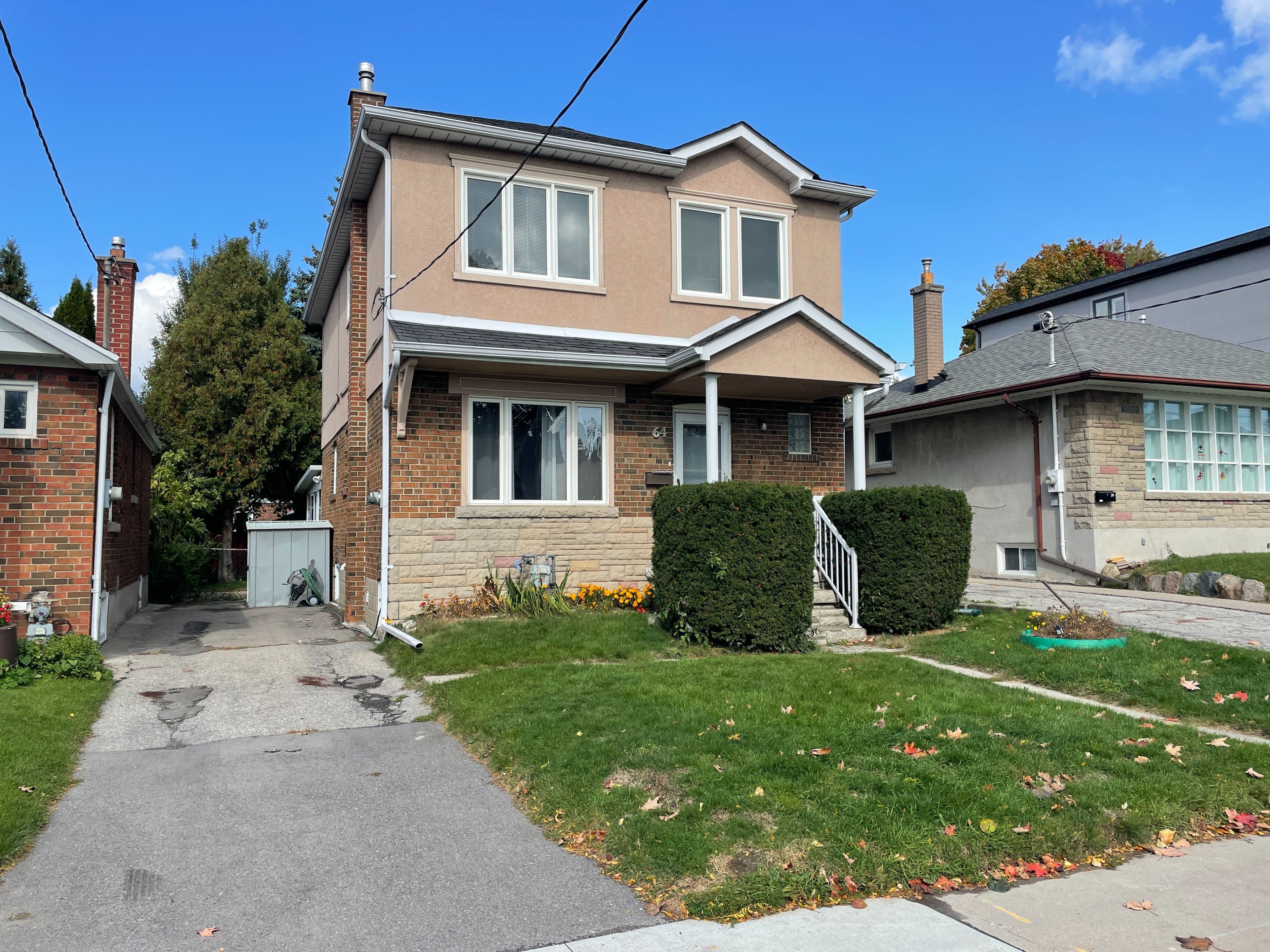 64 Galbraith Avenue, Toronto E03, ON M4B 2B5