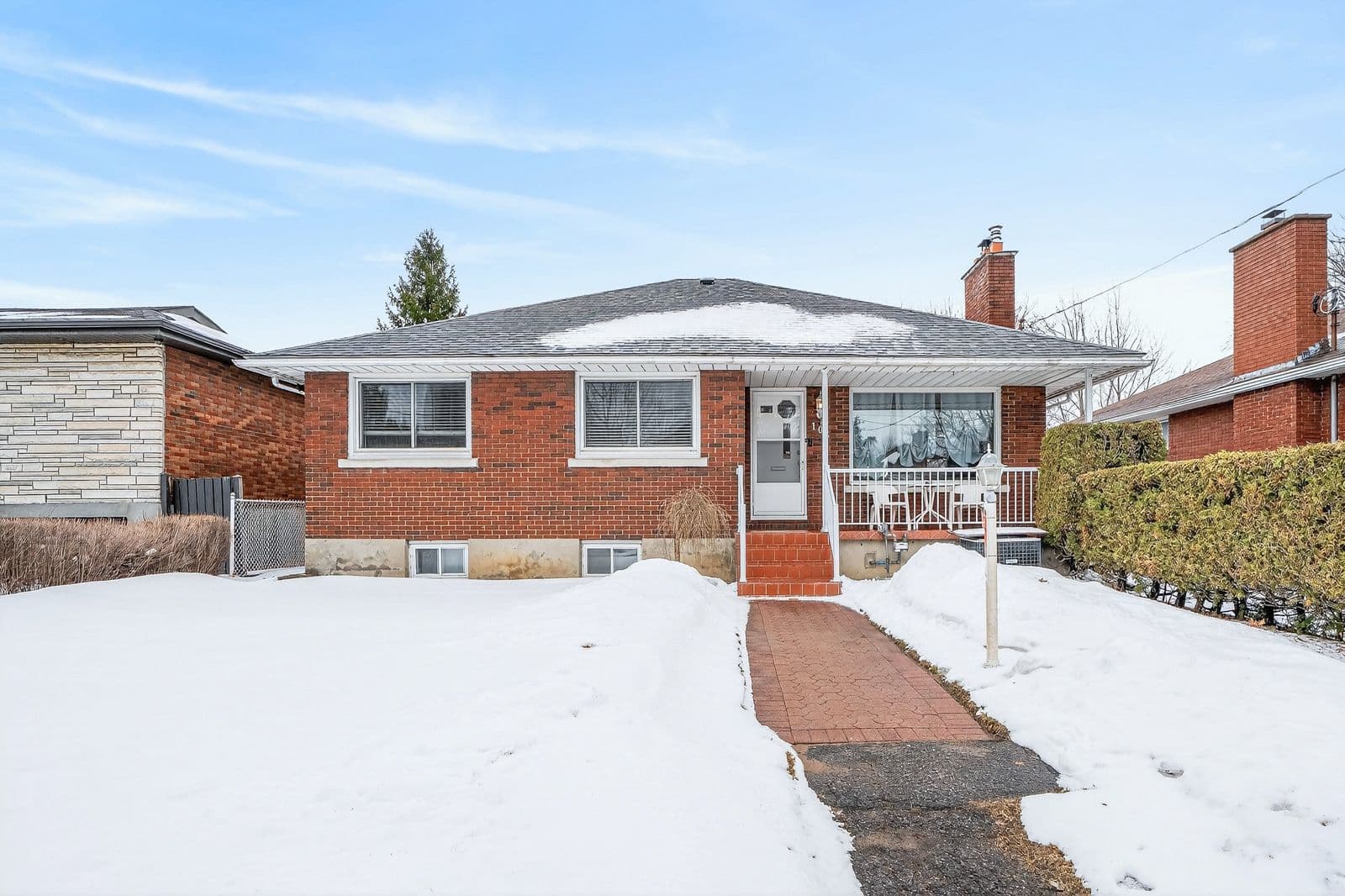 102 Donald Street, Overbrook - Castleheights and Area, ON K1K 1N2