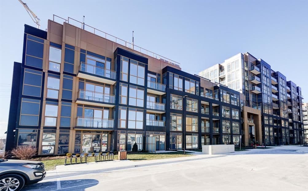 2333 Khalsa Gate 313, Oakville, ON L6M 5R6