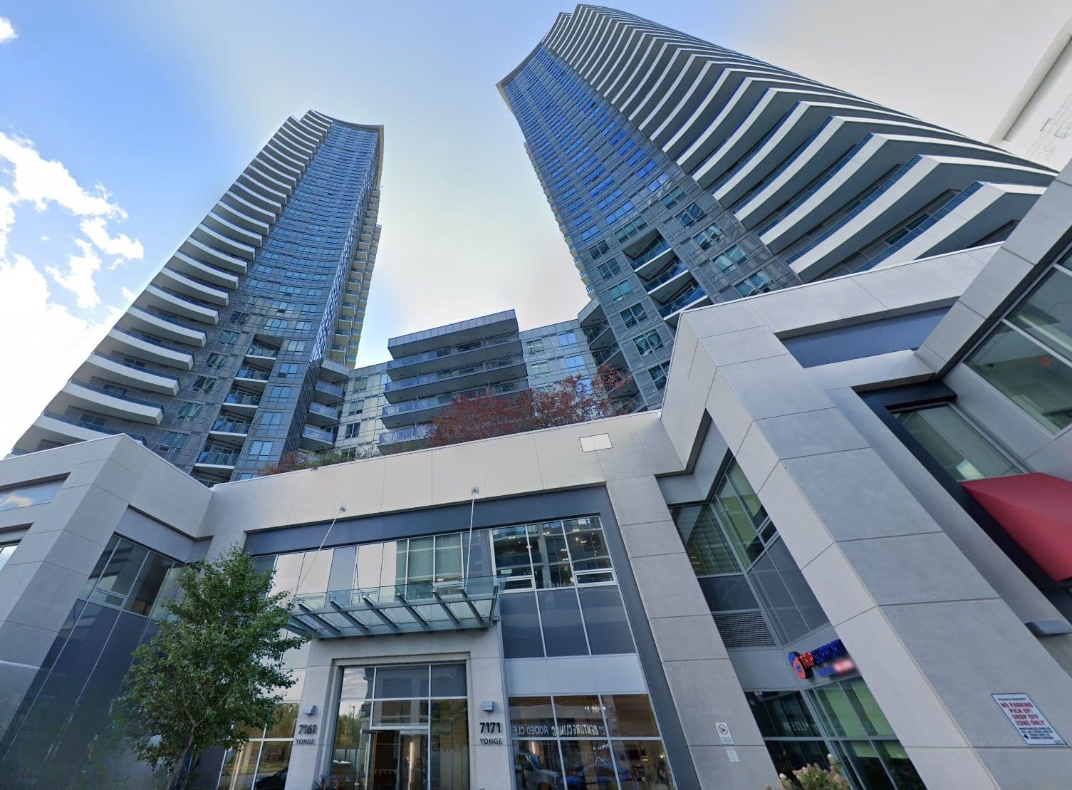 7161 Yonge Street #1427, Markham, ON L3T 0C8