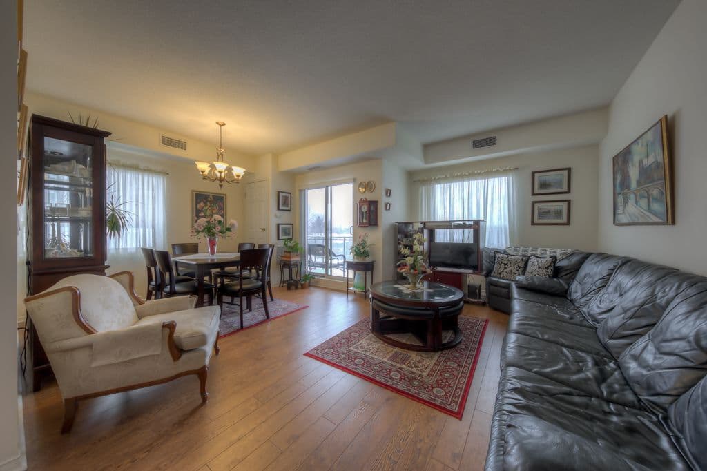 778 Sheppard Avenue W 301, Toronto C06, ON M3H 6B7