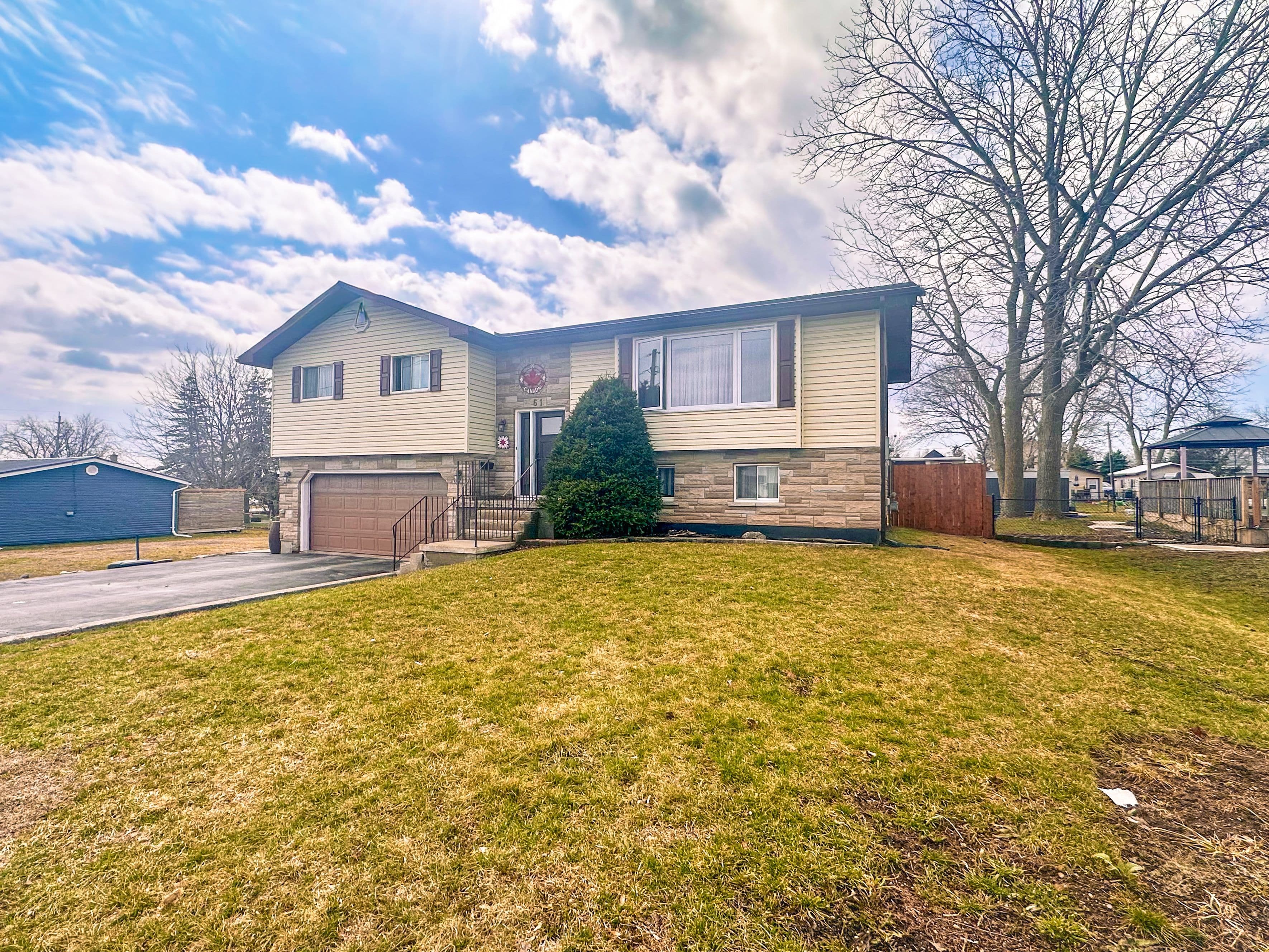 61 Brant Street, Deseronto, ON K0K 1X0