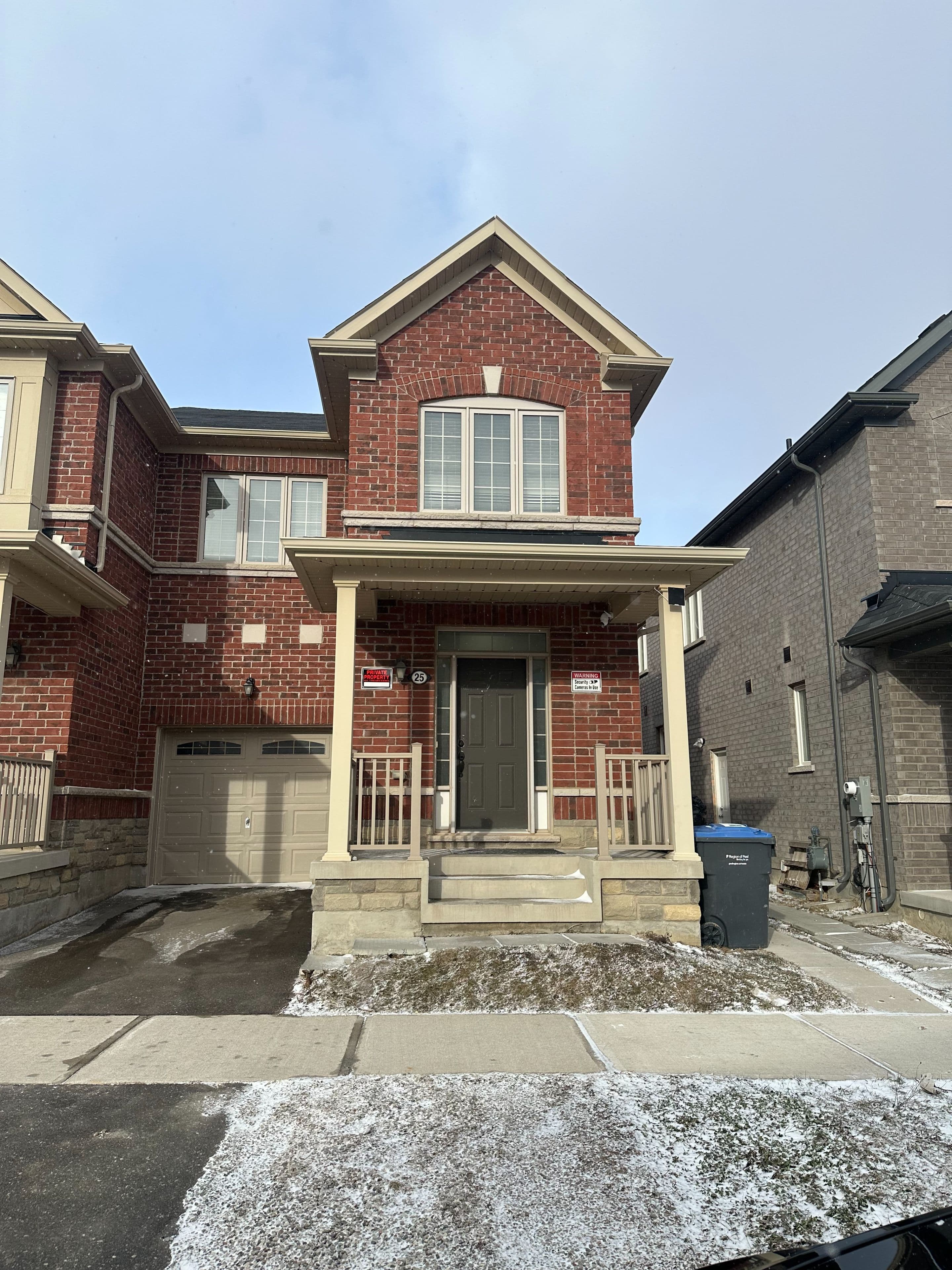 25 Sail Road, Brampton, ON L7A 0G1