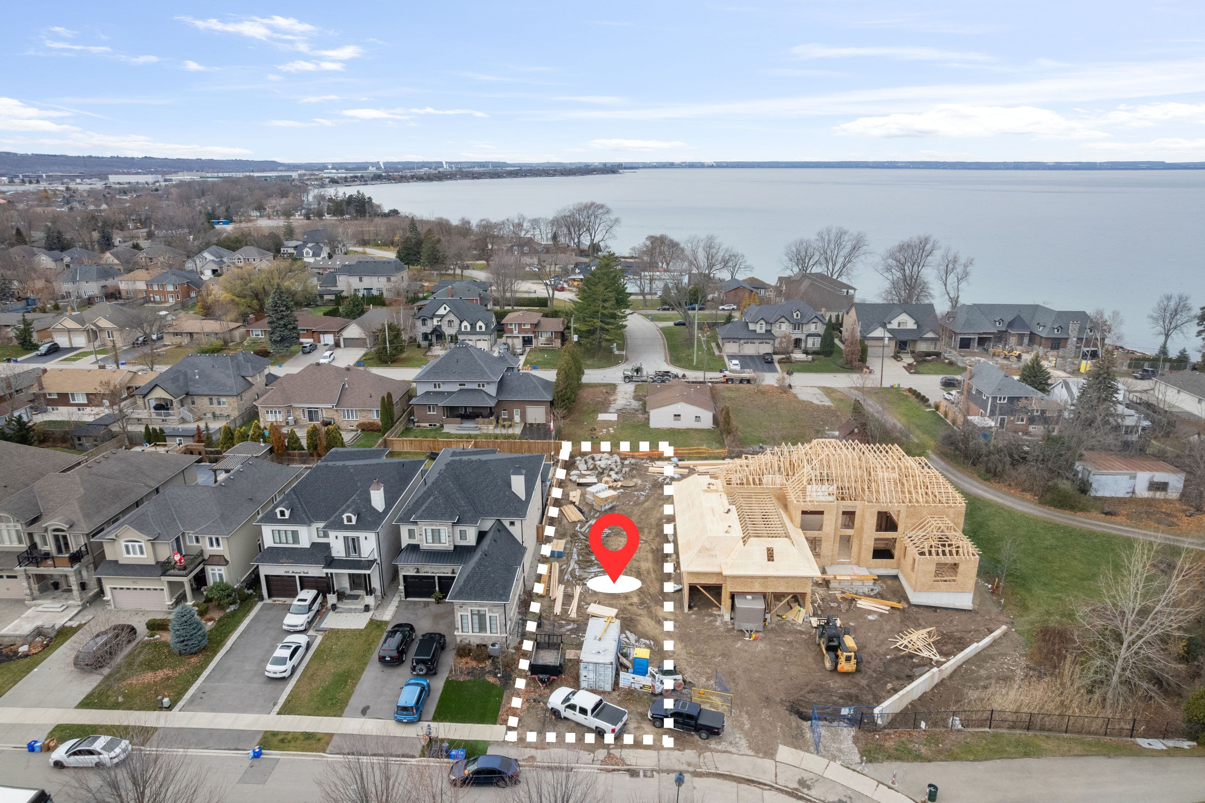 451 MONTREAL Circle, Hamilton, ON L8E 0E2