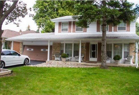 37 Allangrove Crescent Basment, Toronto E05, ON M1W 1S4