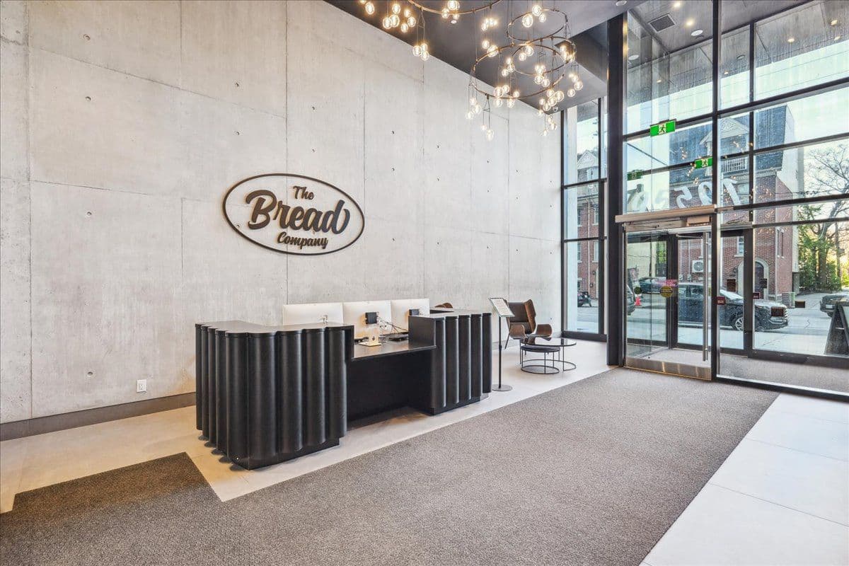 195 McCaul Street E 2003, Toronto C01, ON M5T 0E5