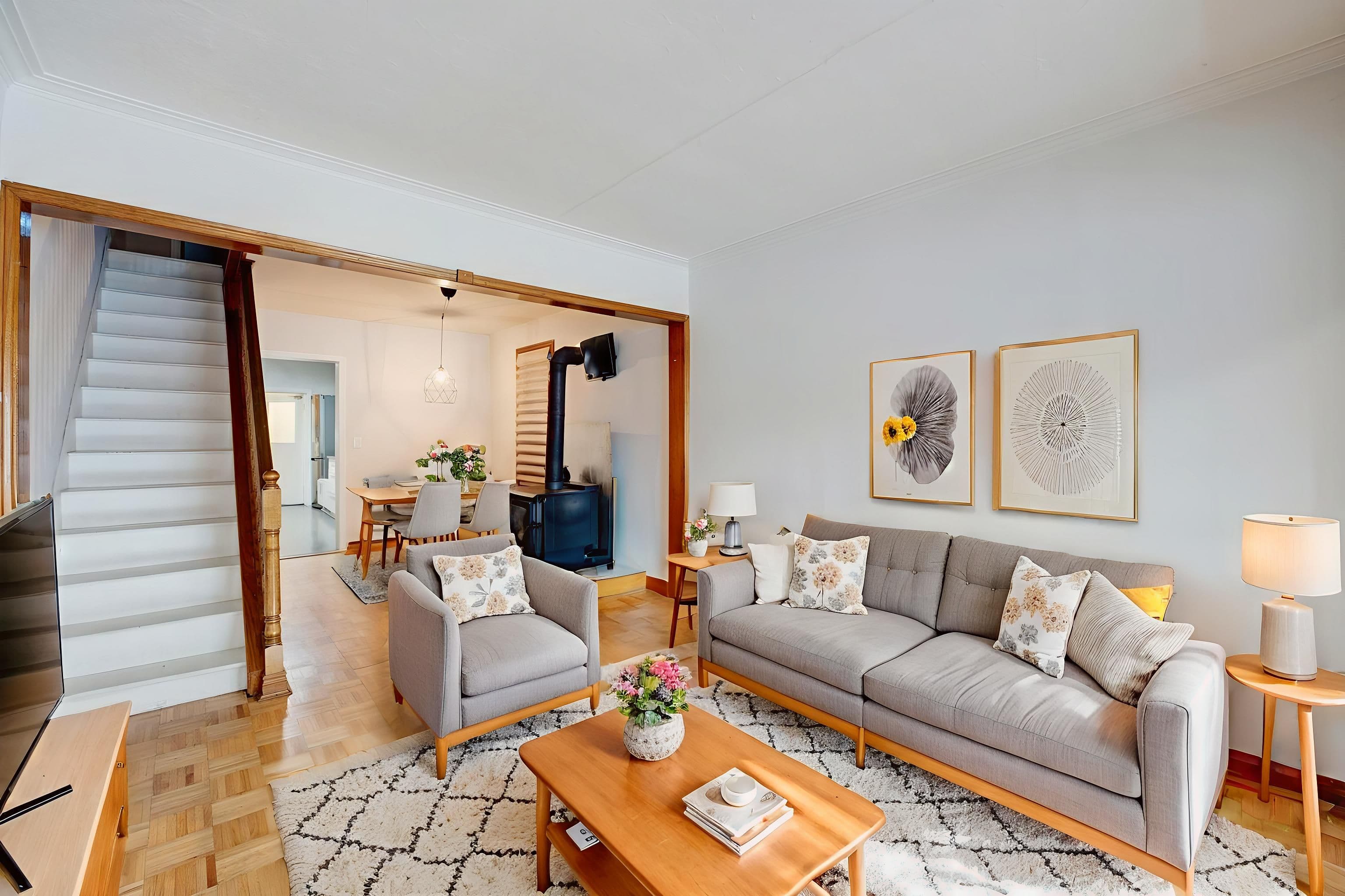 195 Islington Avenue, Toronto W06, ON M8V 3B8