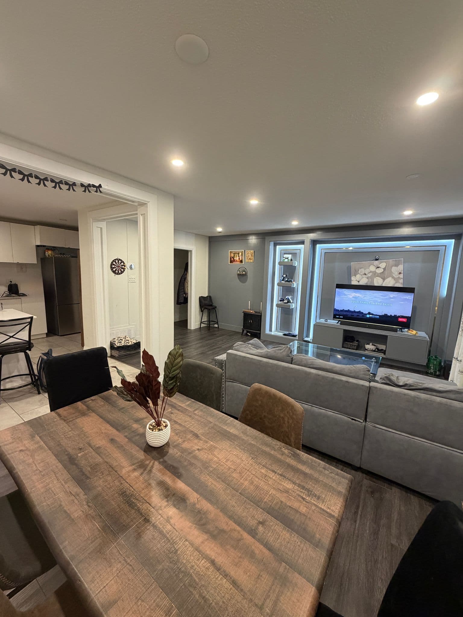 44 Oren Boulevard, Barrie, ON L4N 4M1