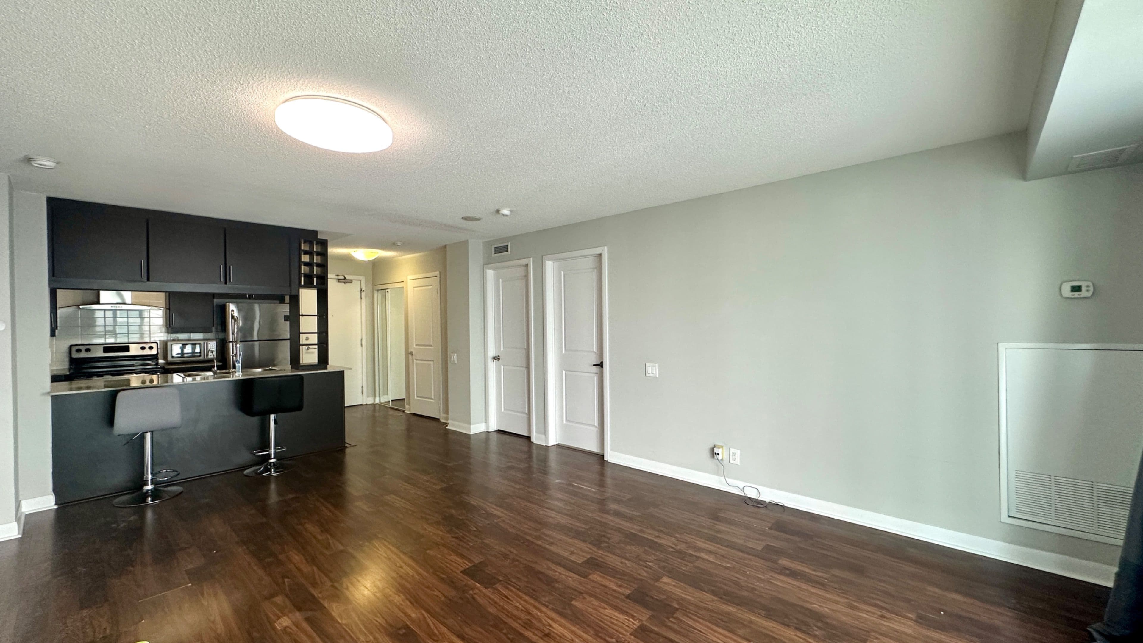 25 Town Centre Court LPH3506, Toronto E09, ON M1P 0B4