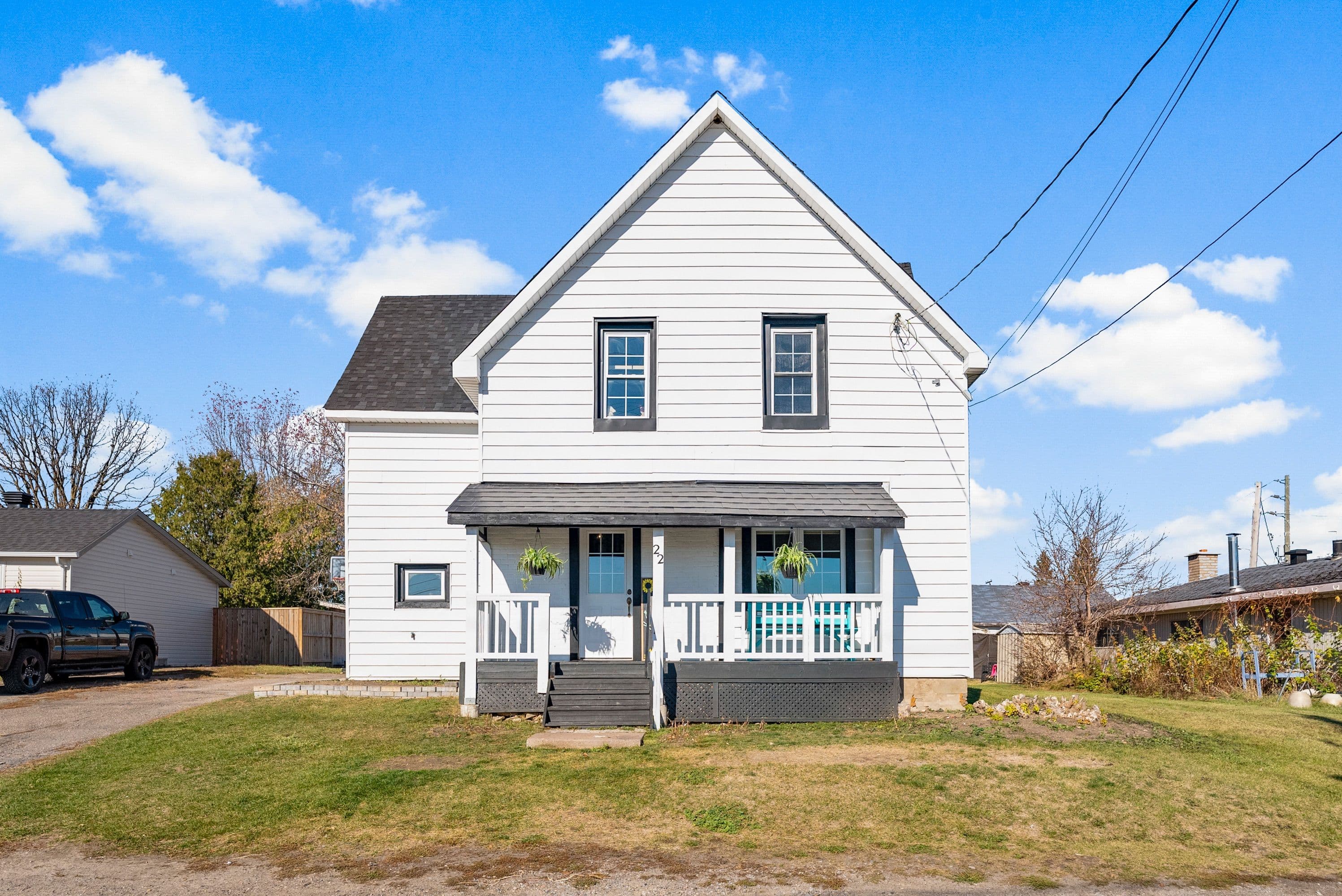 22 Astrolabe Road, Whitewater Region, ON K0J 1K0