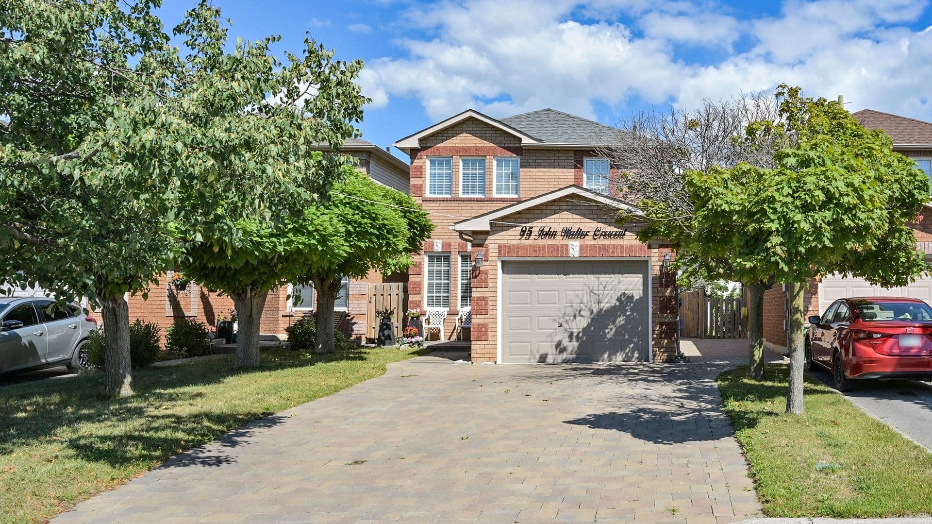 95 John Walter Crescent, Clarington, ON L1E 2W8