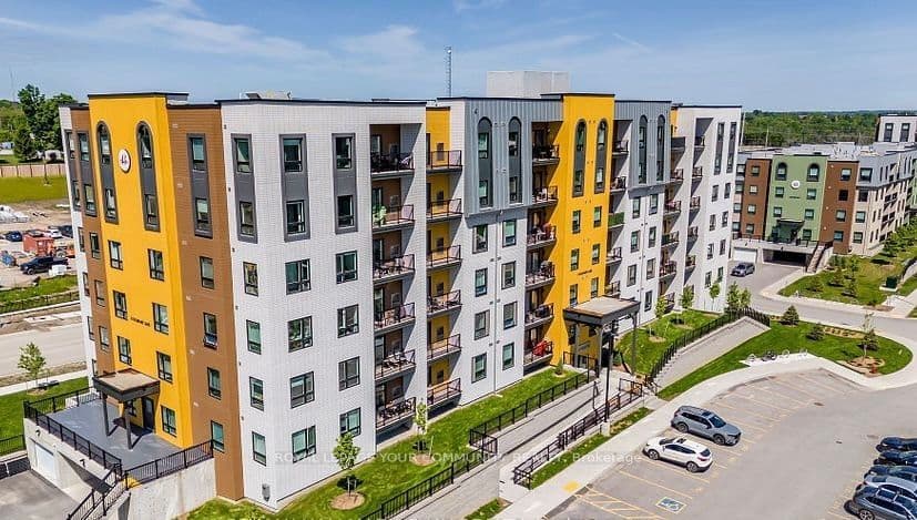 8 Culinary Lane 501, Barrie, ON L9J 0T2