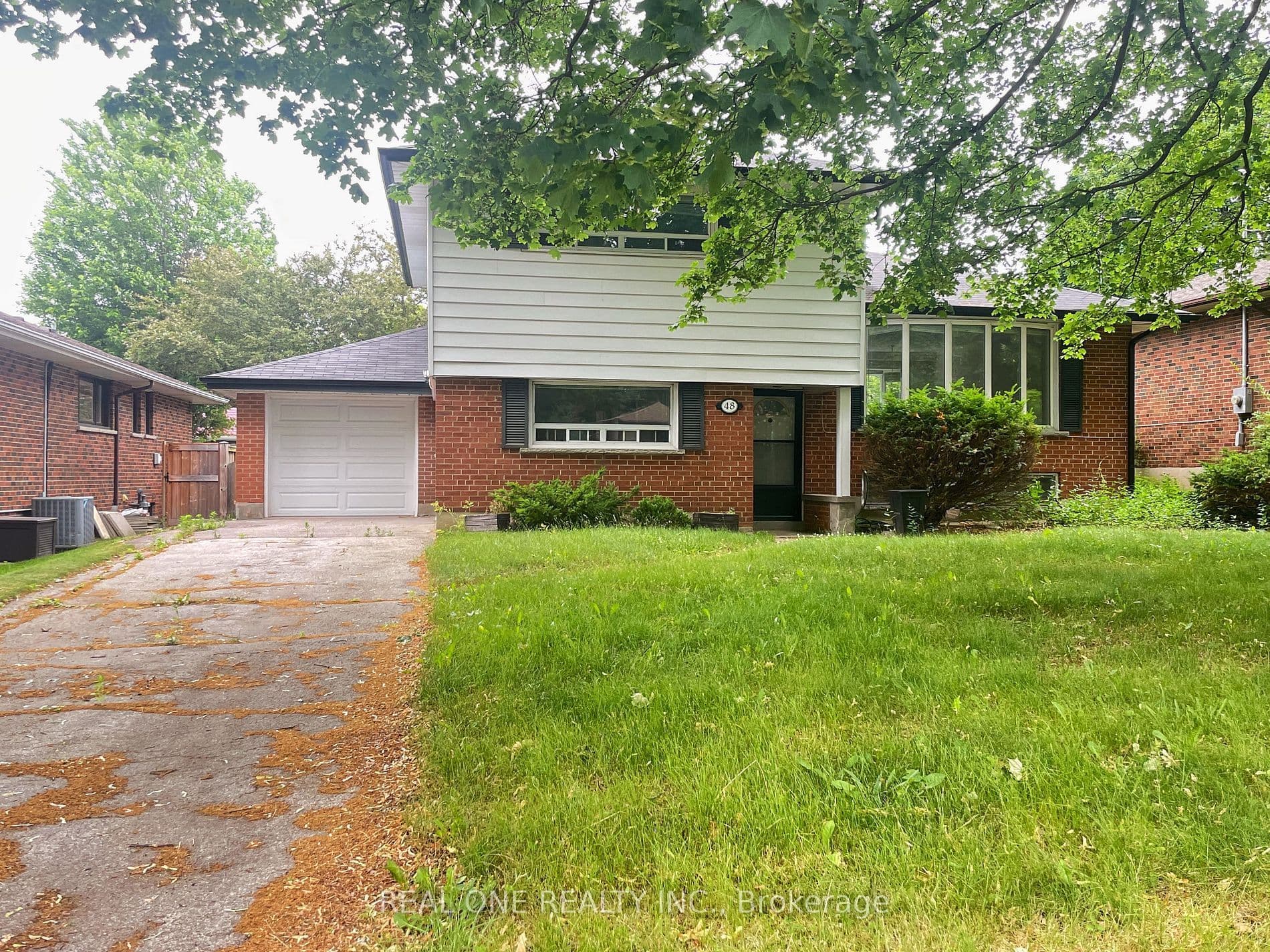 48 Lionel Heights Crescent, Toronto C13, ON M3A 1M1