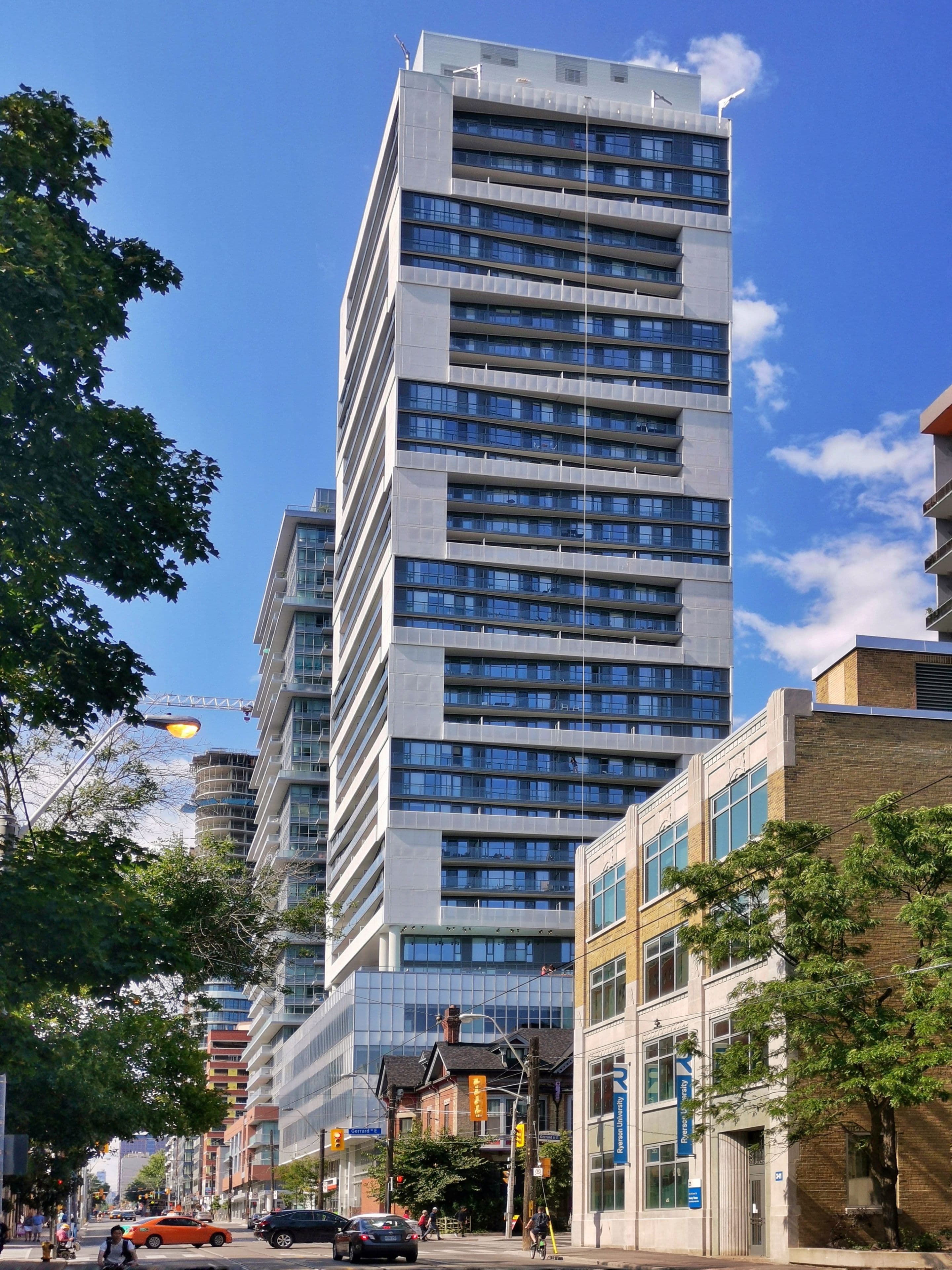 89 Mcgill Street 2609, Toronto C08, ON M5B 0B1