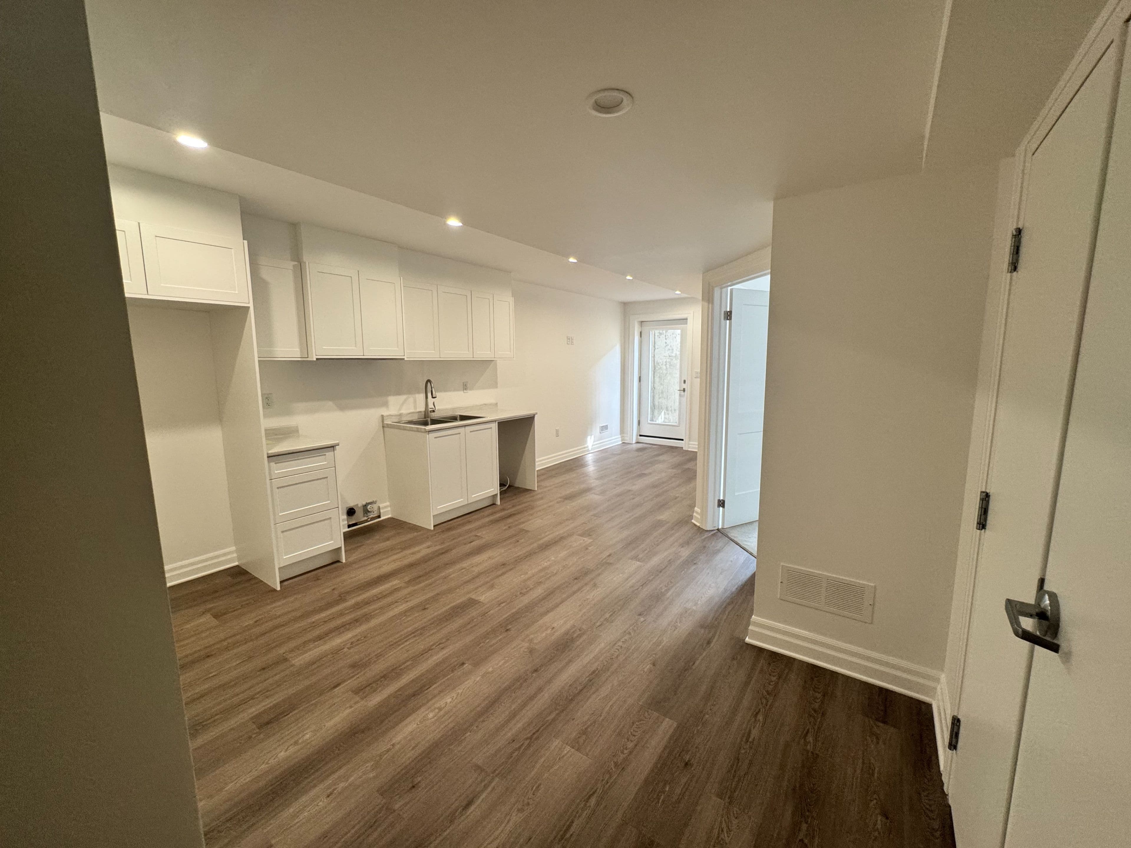 7489 Marvel Drive 1 - Lower, Niagara Falls, ON L2H 3V7