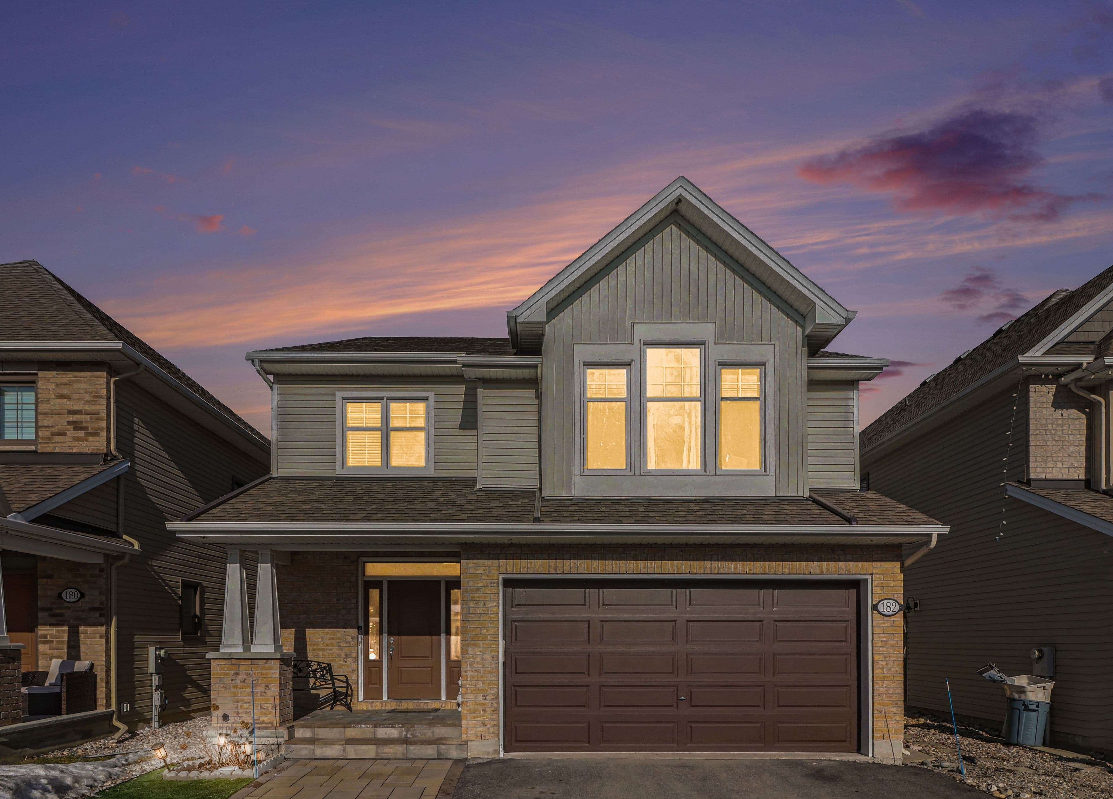 182 Helen Rapp Way, Blossom Park - Airport and Area, ON K1T 0P6