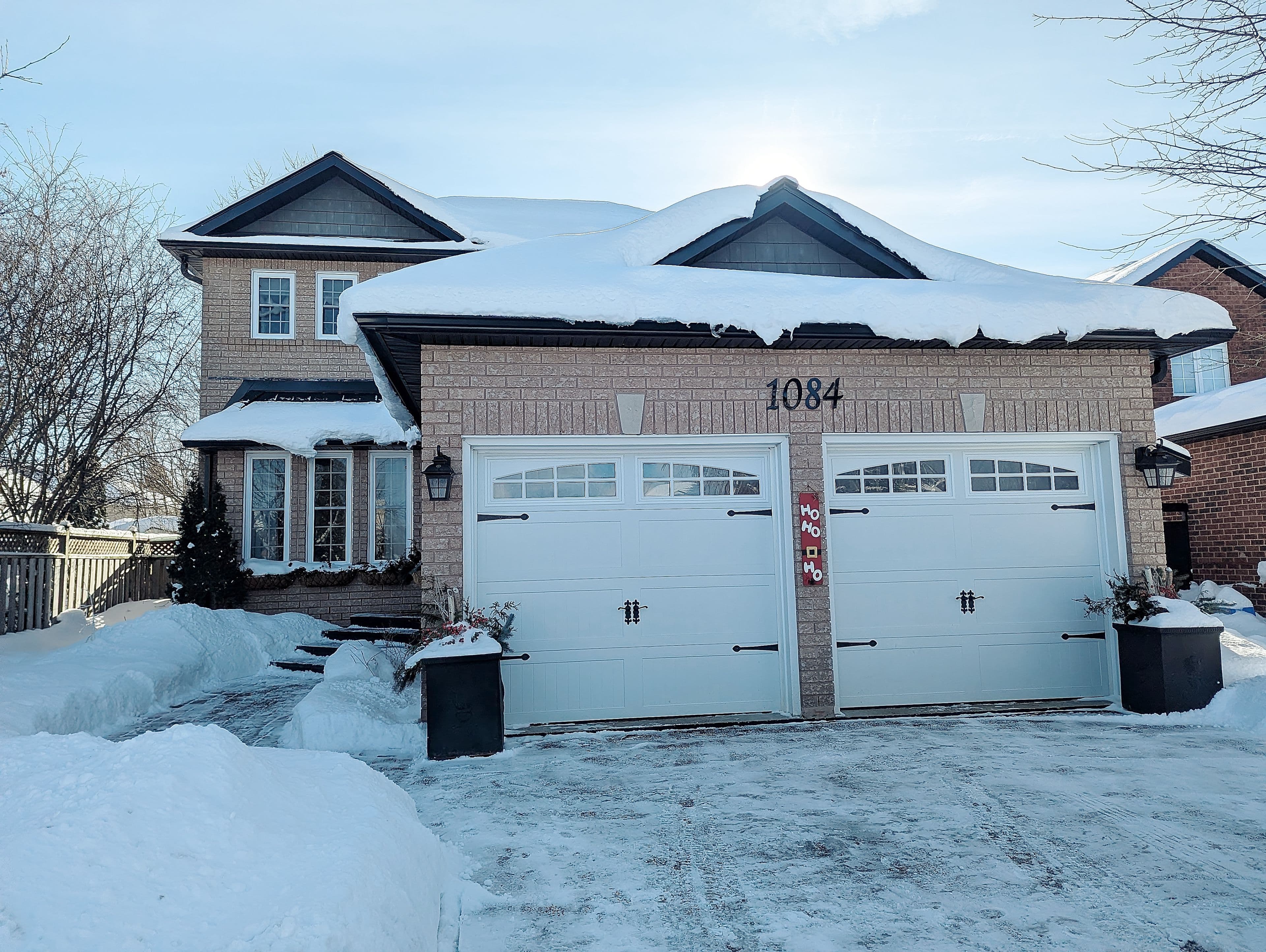 1084 Winnifred Court, Innisfil, ON L9S 2B3