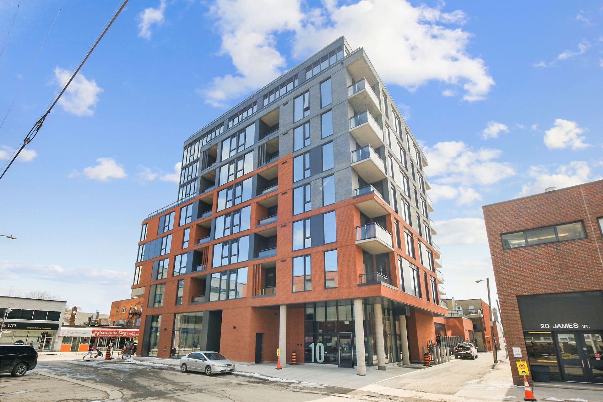 10 James Street 617, Ottawa Centre, ON K2P 1T2