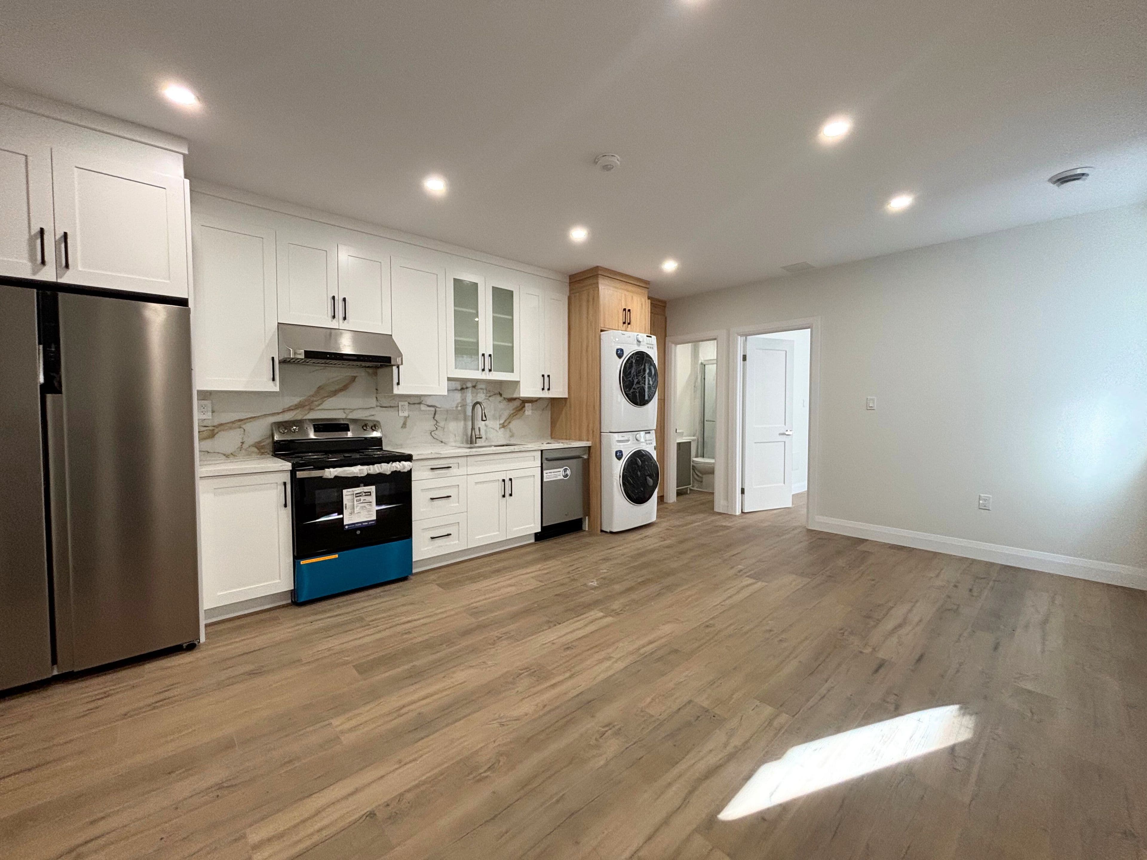 6 Caithness Street E 5, Haldimand, ON N3W 1B7