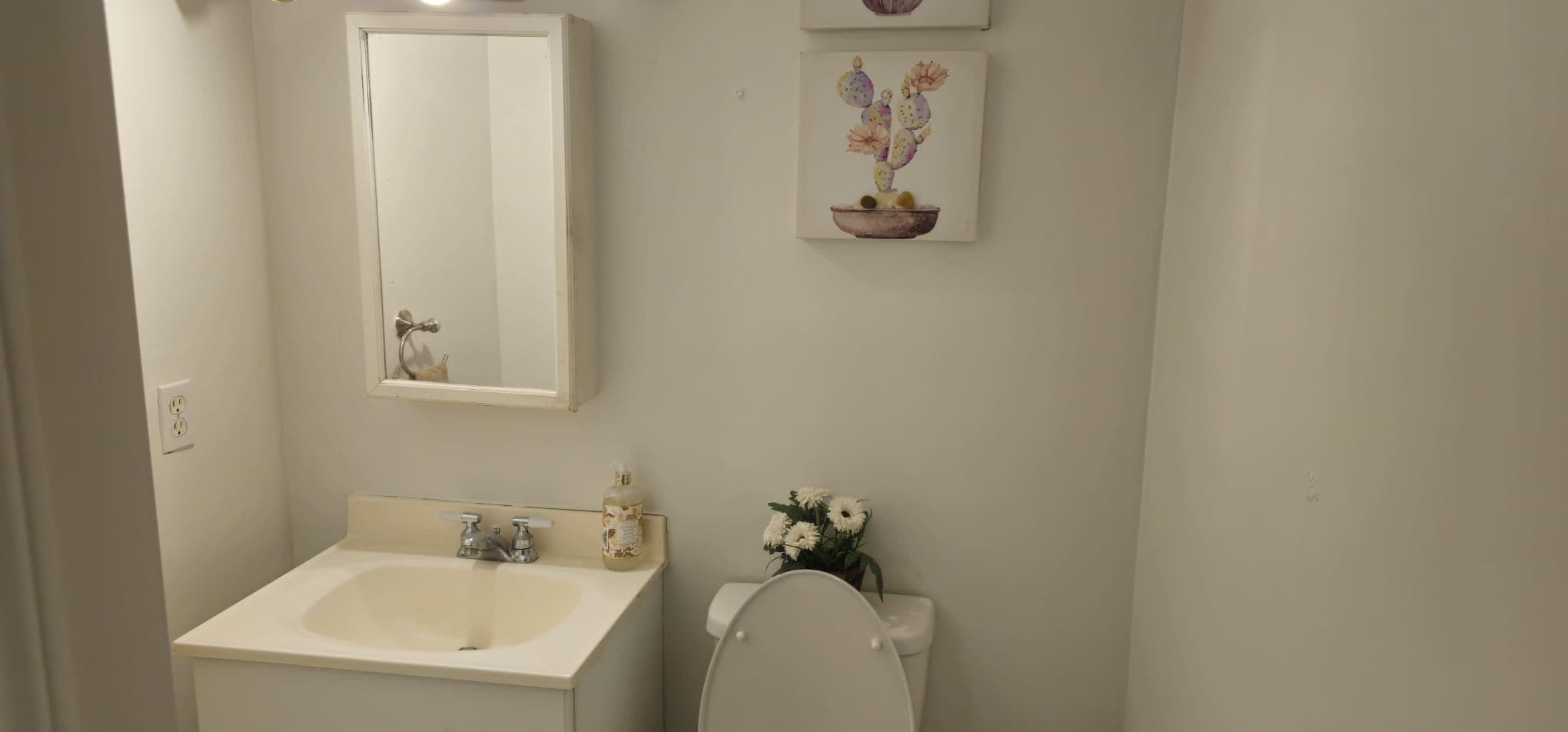 92 Mill Street W, Greater Napanee, ON K7R 1X9