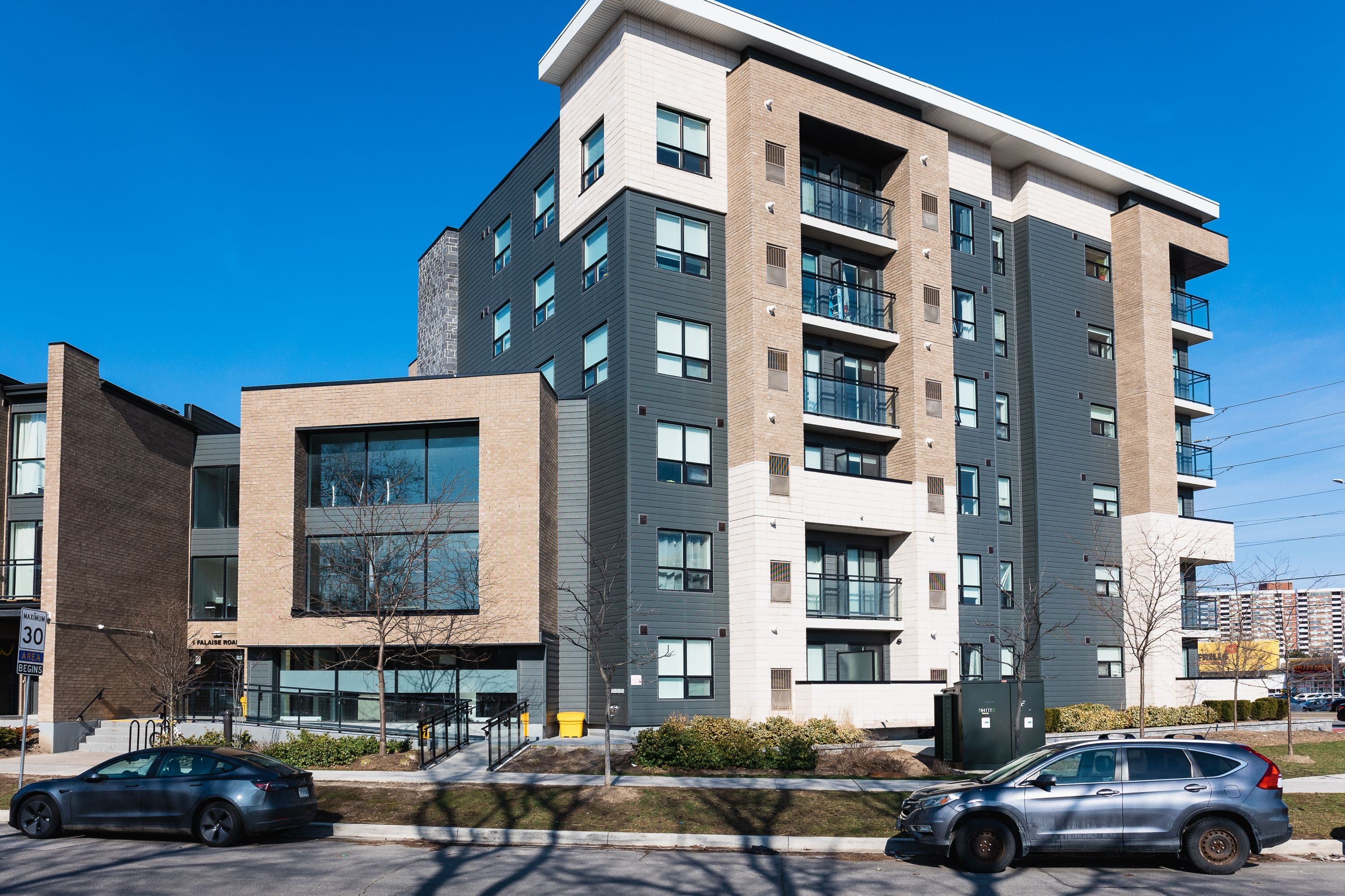 1 Falaise Road 203, Toronto E10, ON M1E 0B9