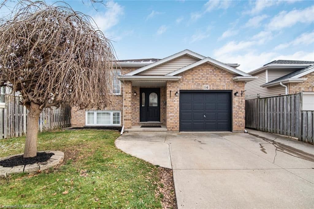 14 ORMONDE Avenue Lower, St. Catharines, ON L2M 5P2
