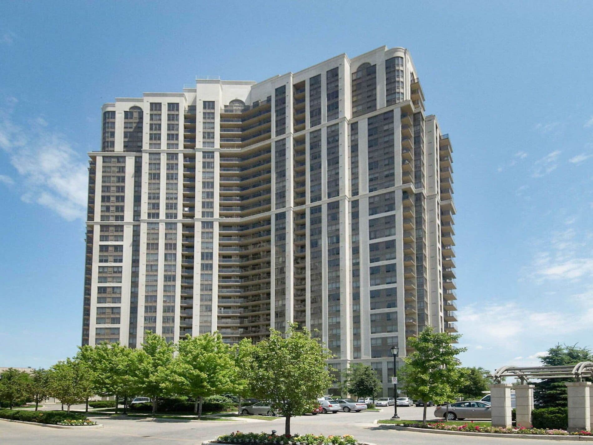 700 Humberwood Boulevard 2526, Toronto W10, ON M9W 7J4