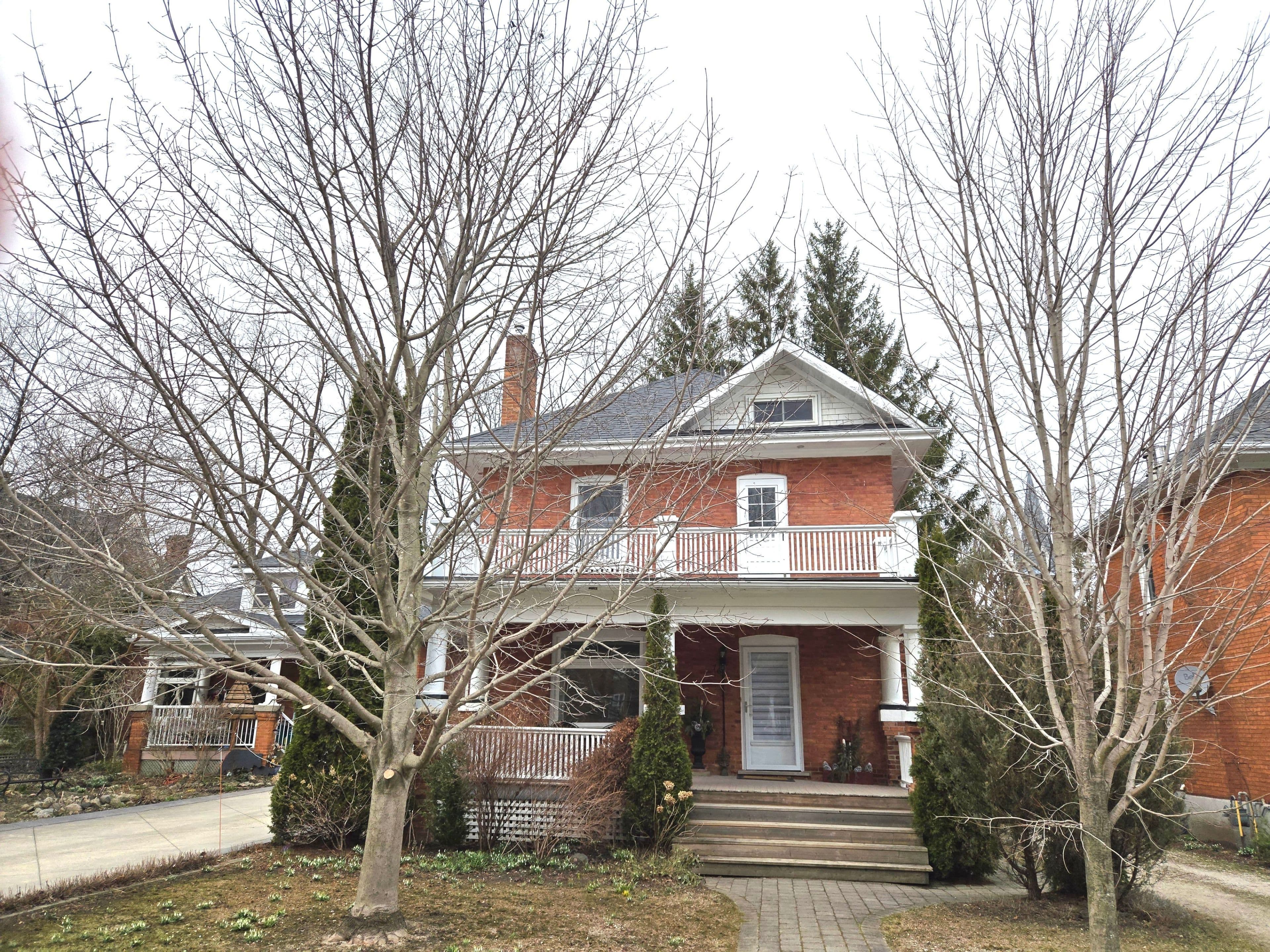 76 Trowbridge Street W, Meaford, ON N4L 1G3