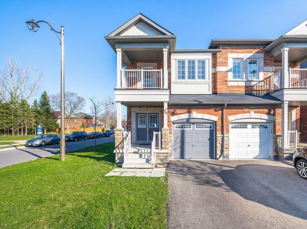80 Hollowgrove Boulevard, Brampton, ON L6P 1A9