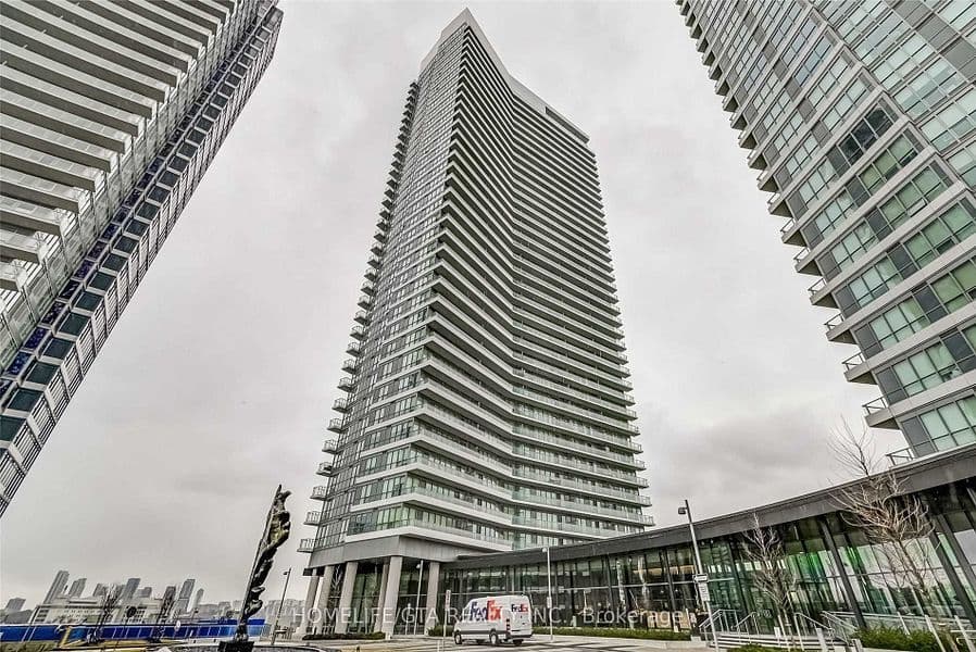 117 Mcmahon Drive 2207, Toronto C15, ON M2K 0E3