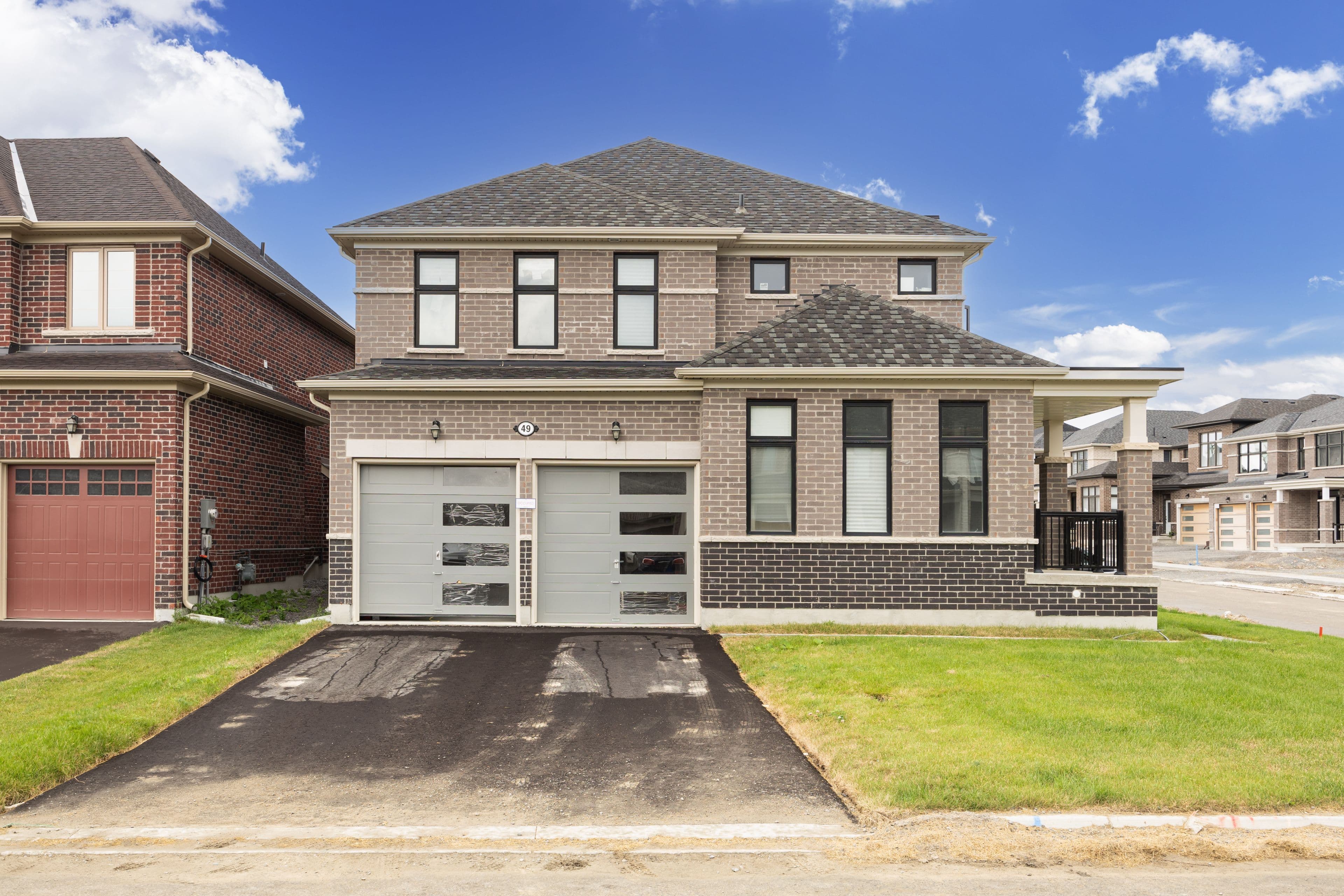 49 Ainsle Hill Crescent, Georgina, ON L0E 1R0